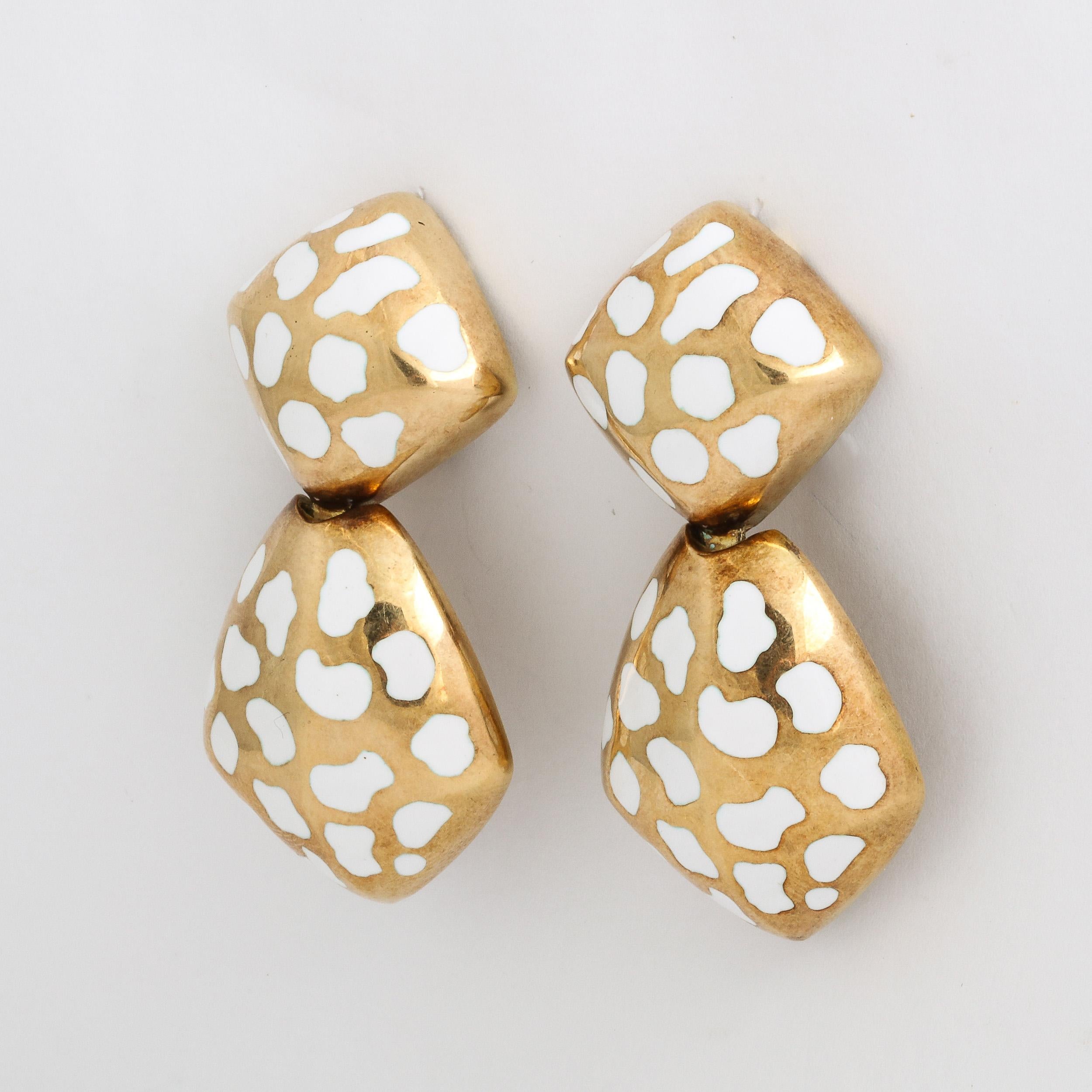 Modernist Pierced Drop Earrings in Gold and Enamel  For Sale 4