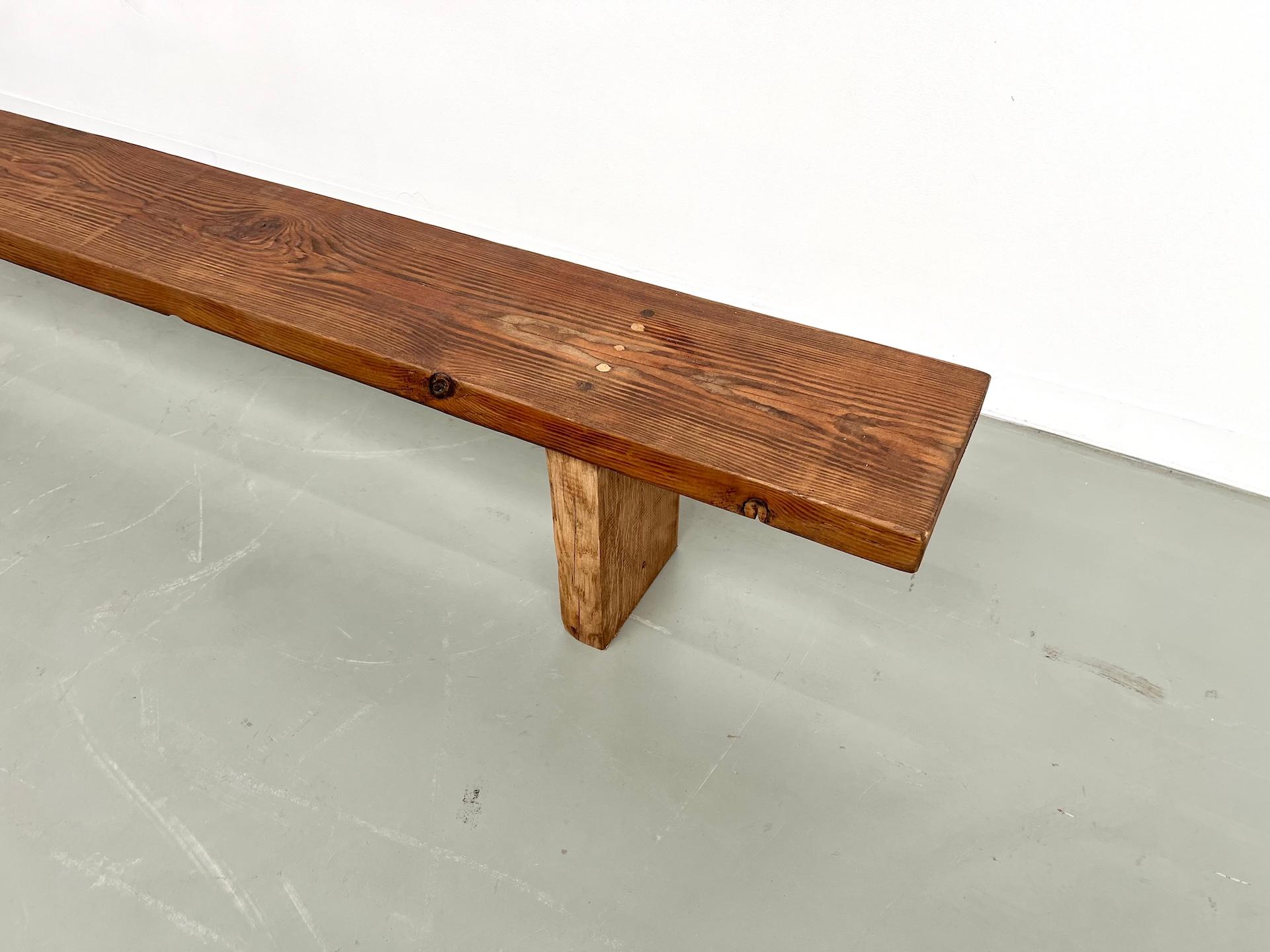 Banco modernista de pino Circa 1950 Francés en venta