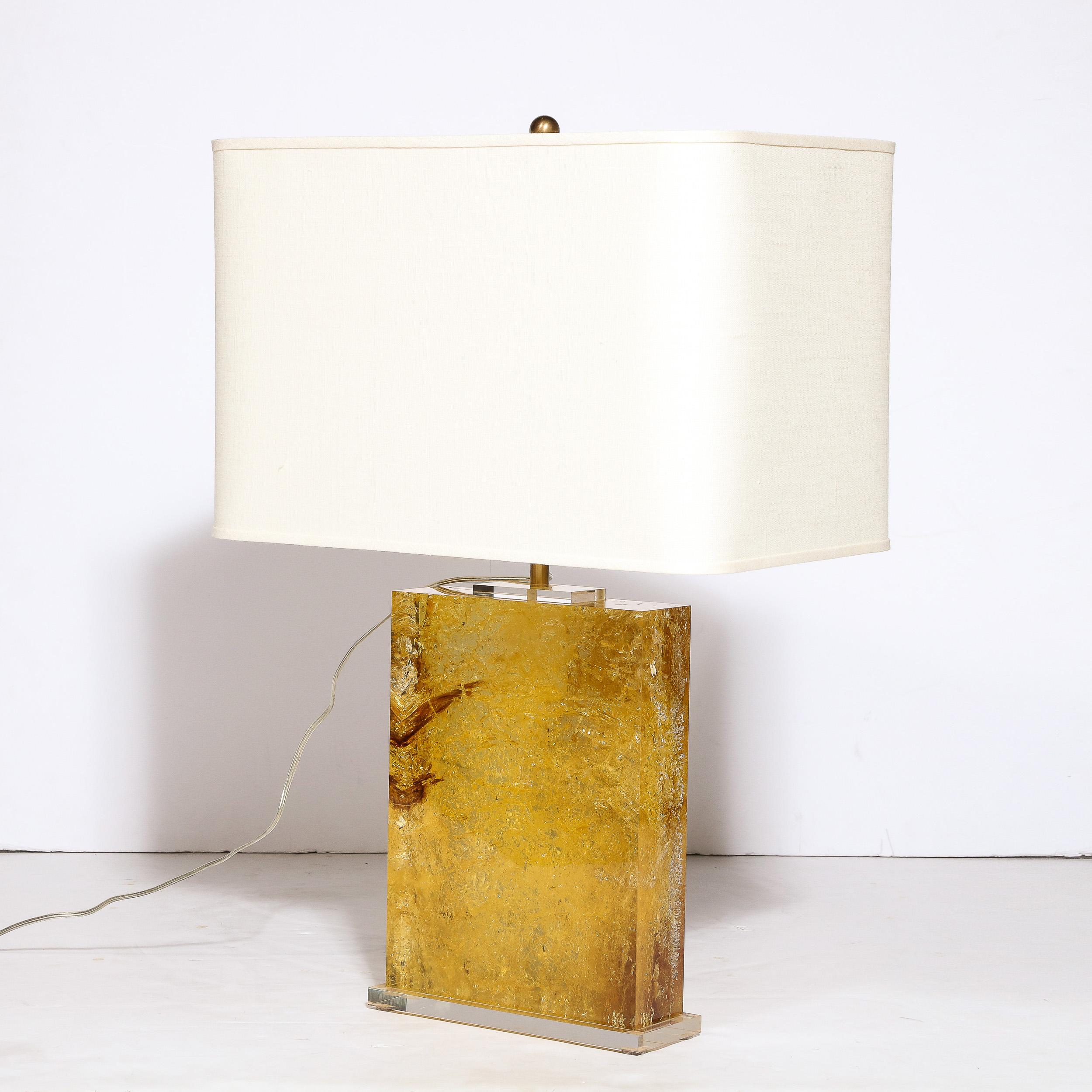 Modernist Pressed Lucite Table Lamp in Fractured Gold and Amber In Excellent Condition For Sale In New York, NY