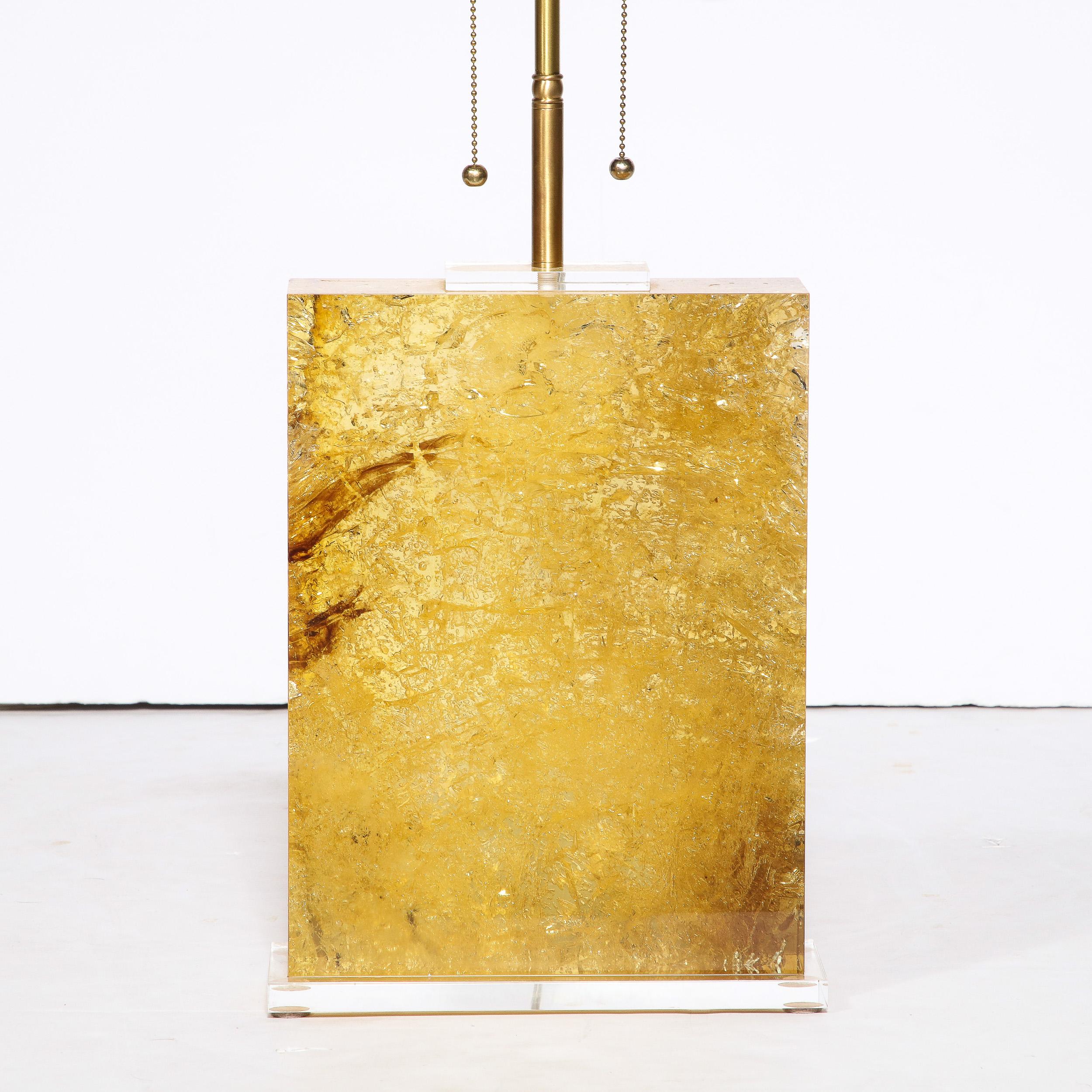 Modernist Pressed Lucite Table Lamp in Fractured Gold and Amber For Sale 3