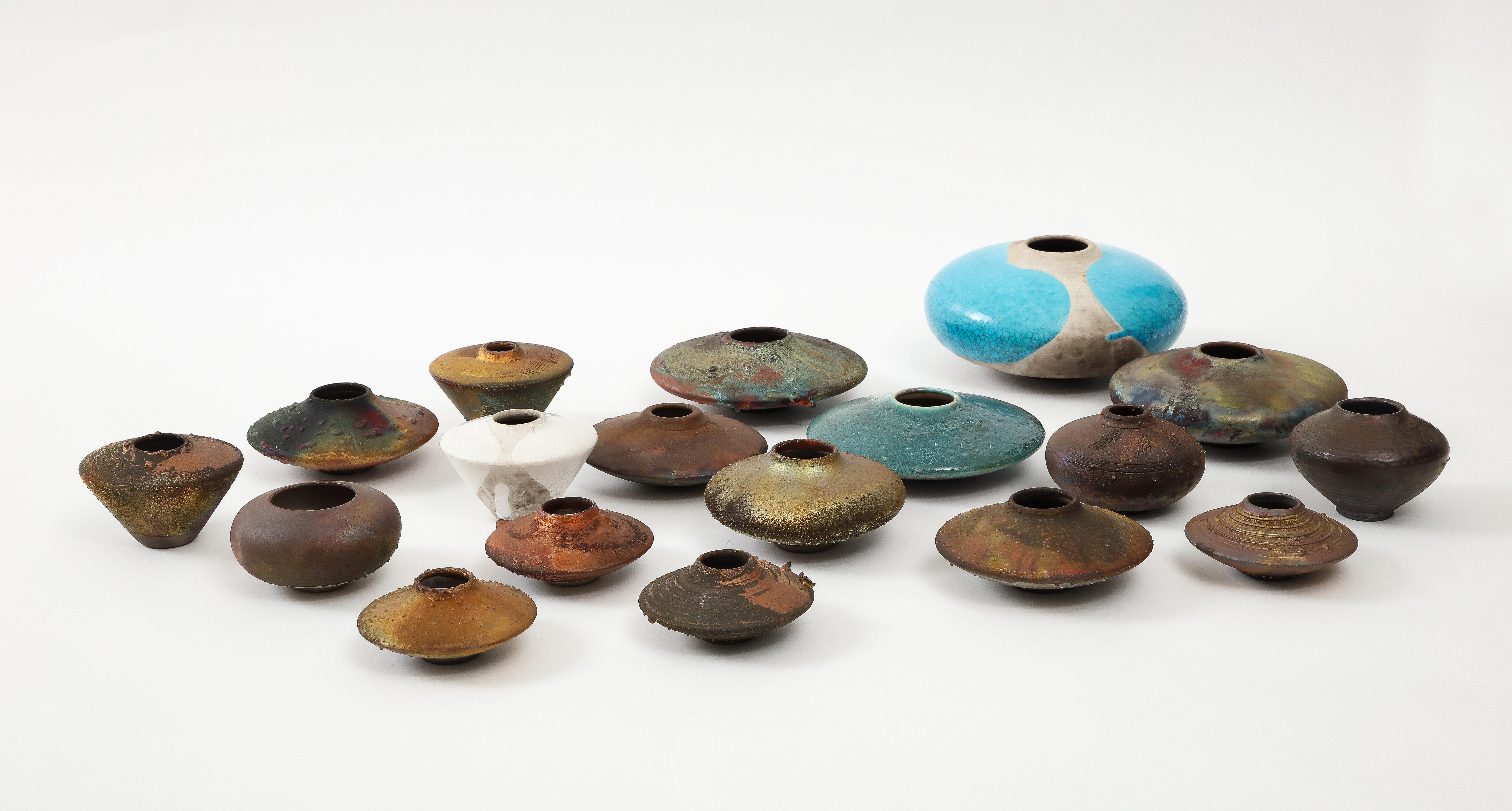 Collection de poteries modernistes Raku en vente 5