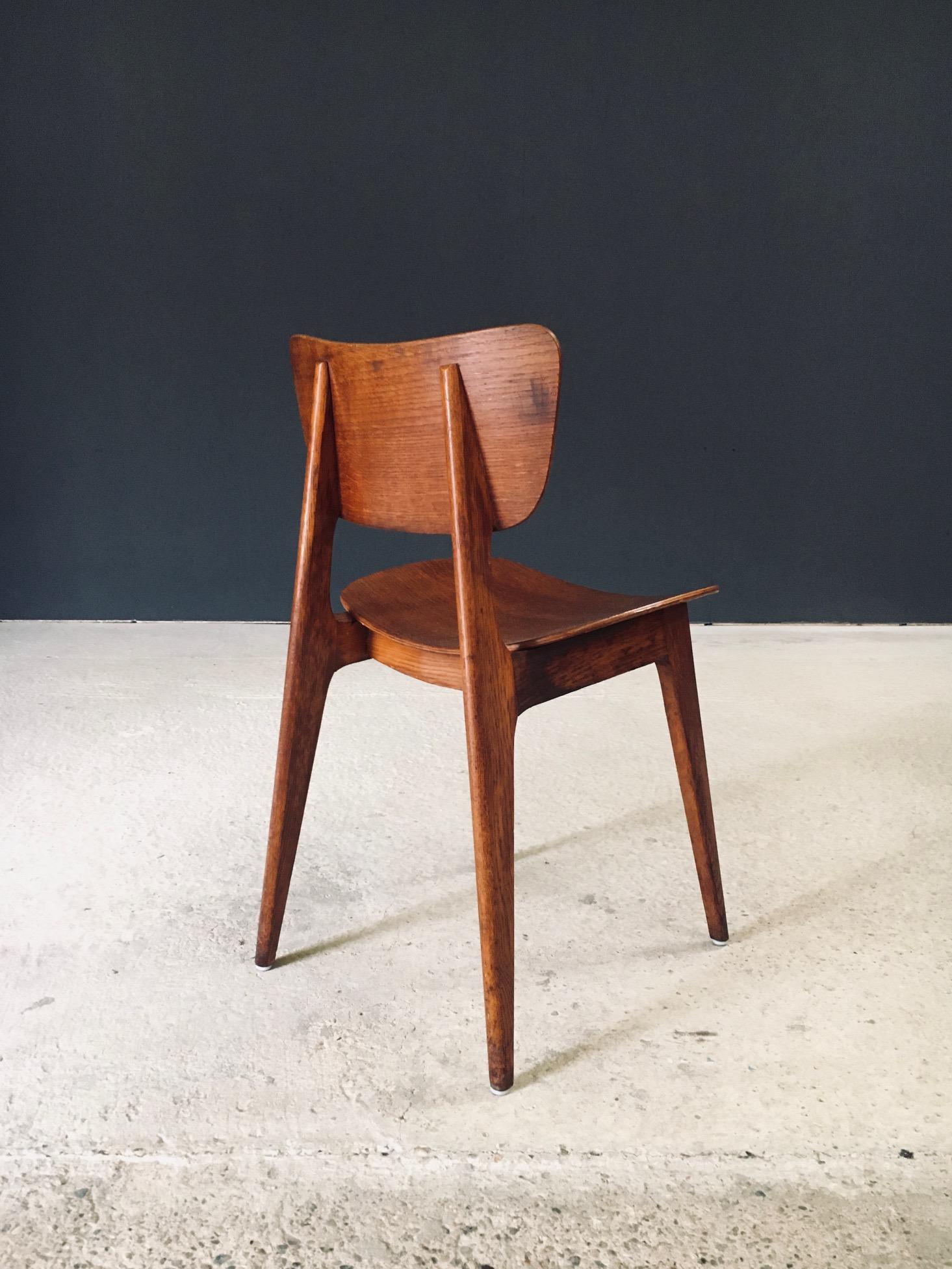 Modernistische Rekonstruktionsdesign-Esszimmerstühle, Frankreich 1940er Jahre im Angebot 4