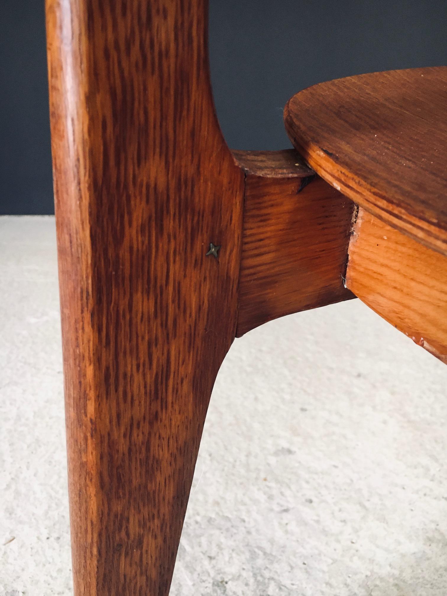 Modernistische Rekonstruktionsdesign-Esszimmerstühle, Frankreich 1940er Jahre im Angebot 13