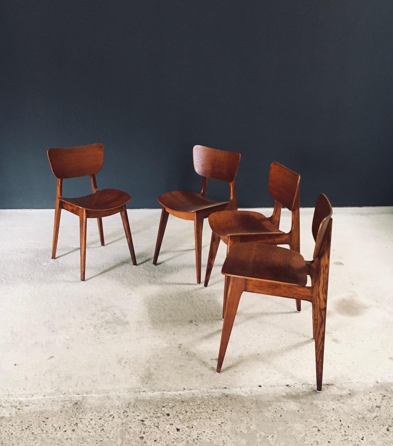 Modernistische Rekonstruktionsdesign-Esszimmerstühle, Frankreich 1940er Jahre im Zustand „Gut“ im Angebot in Oud-Turnhout, VAN