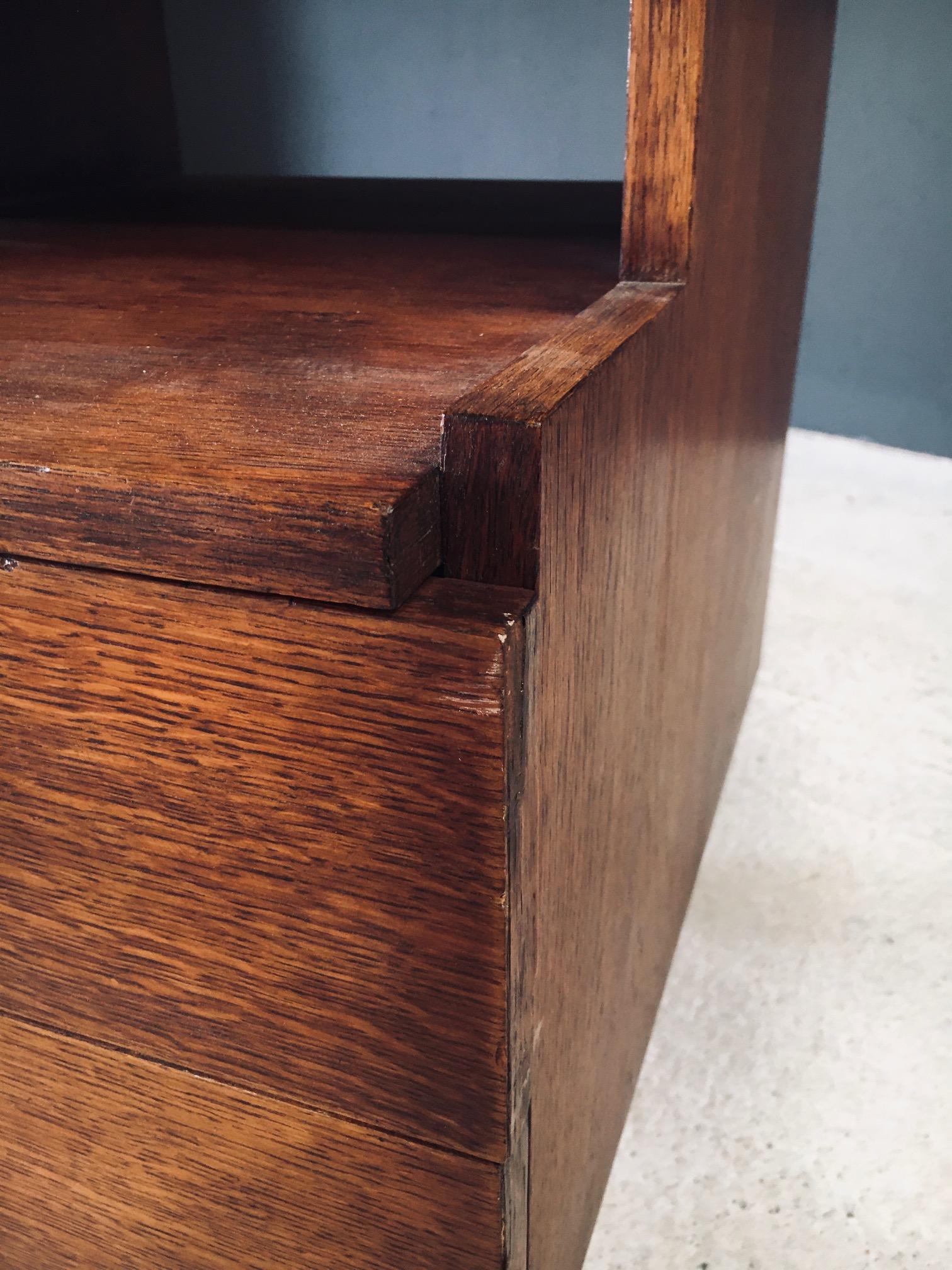 Modernist Reconstruction Design Writing Desk, France 1950's For Sale 10