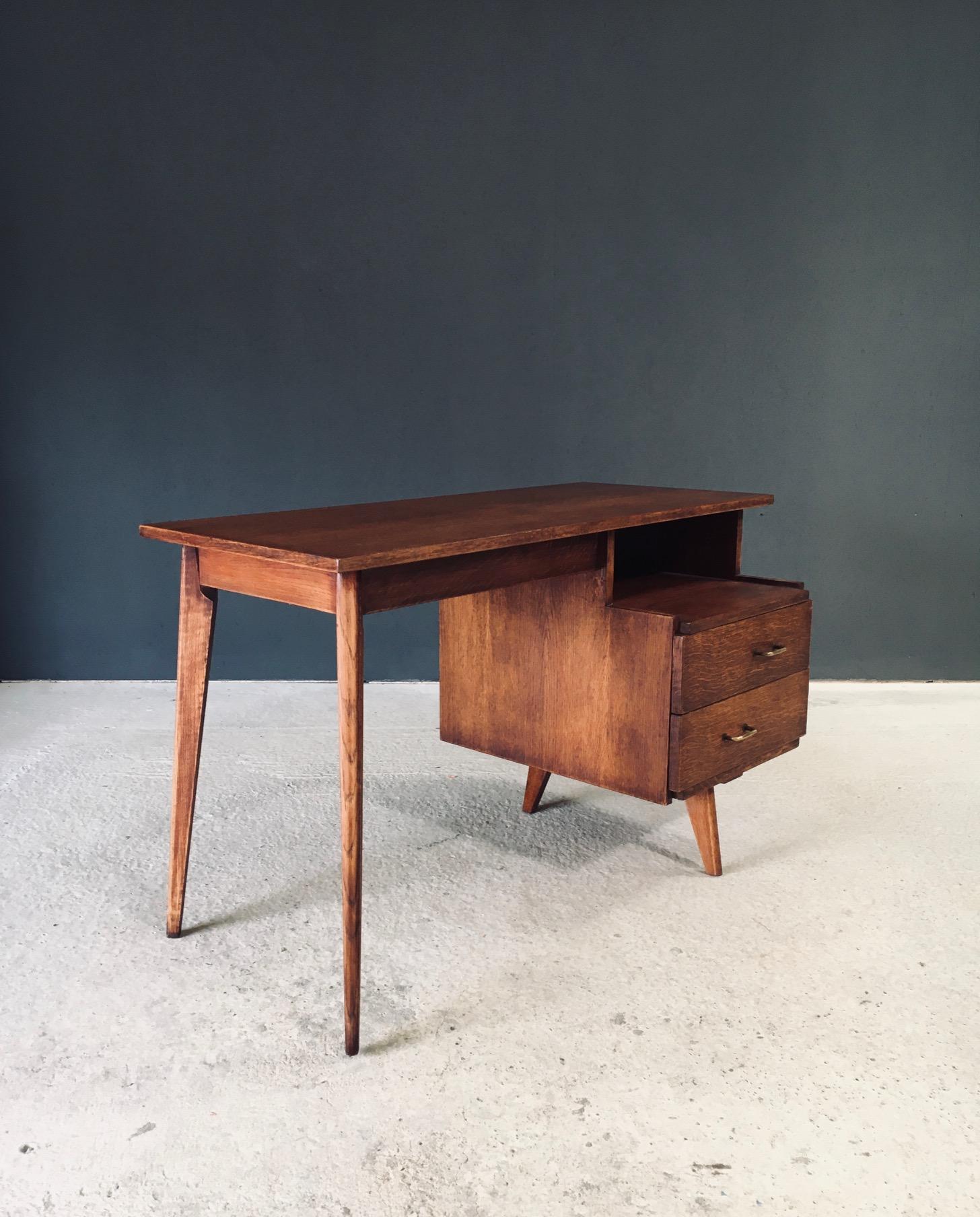 Modernist Reconstruction Design Writing Desk, France 1950's In Good Condition For Sale In Oud-Turnhout, VAN