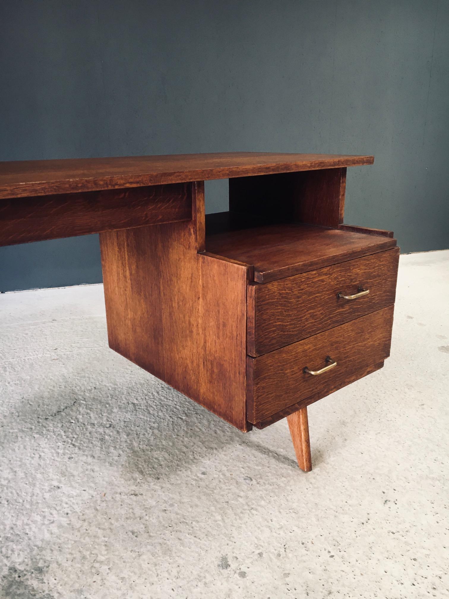 Modernist Reconstruction Design Writing Desk, France 1950's For Sale 2