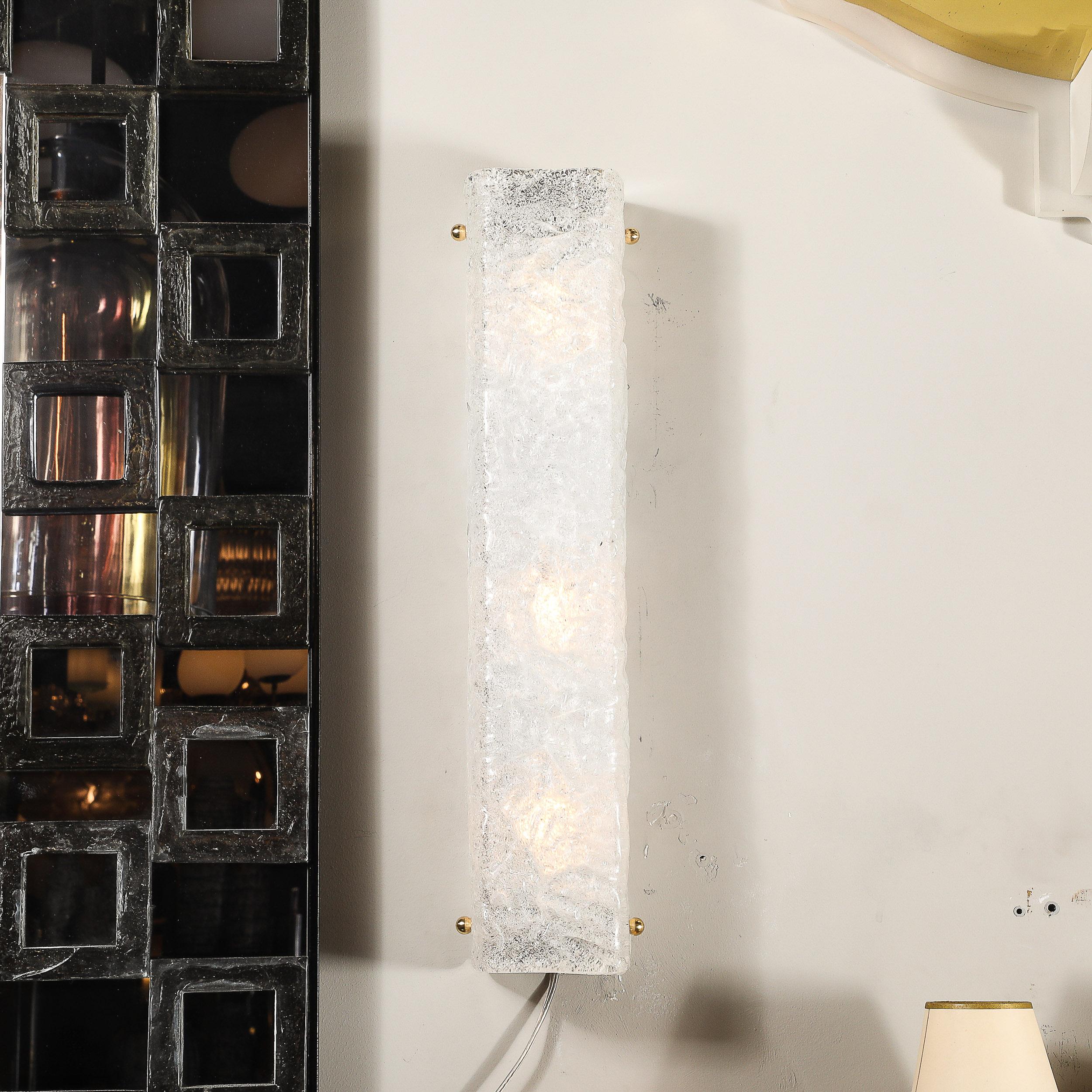 Appliques rectangulaires modernistes en verre de Murano moulé à la main avec raccords en laiton en vente 2