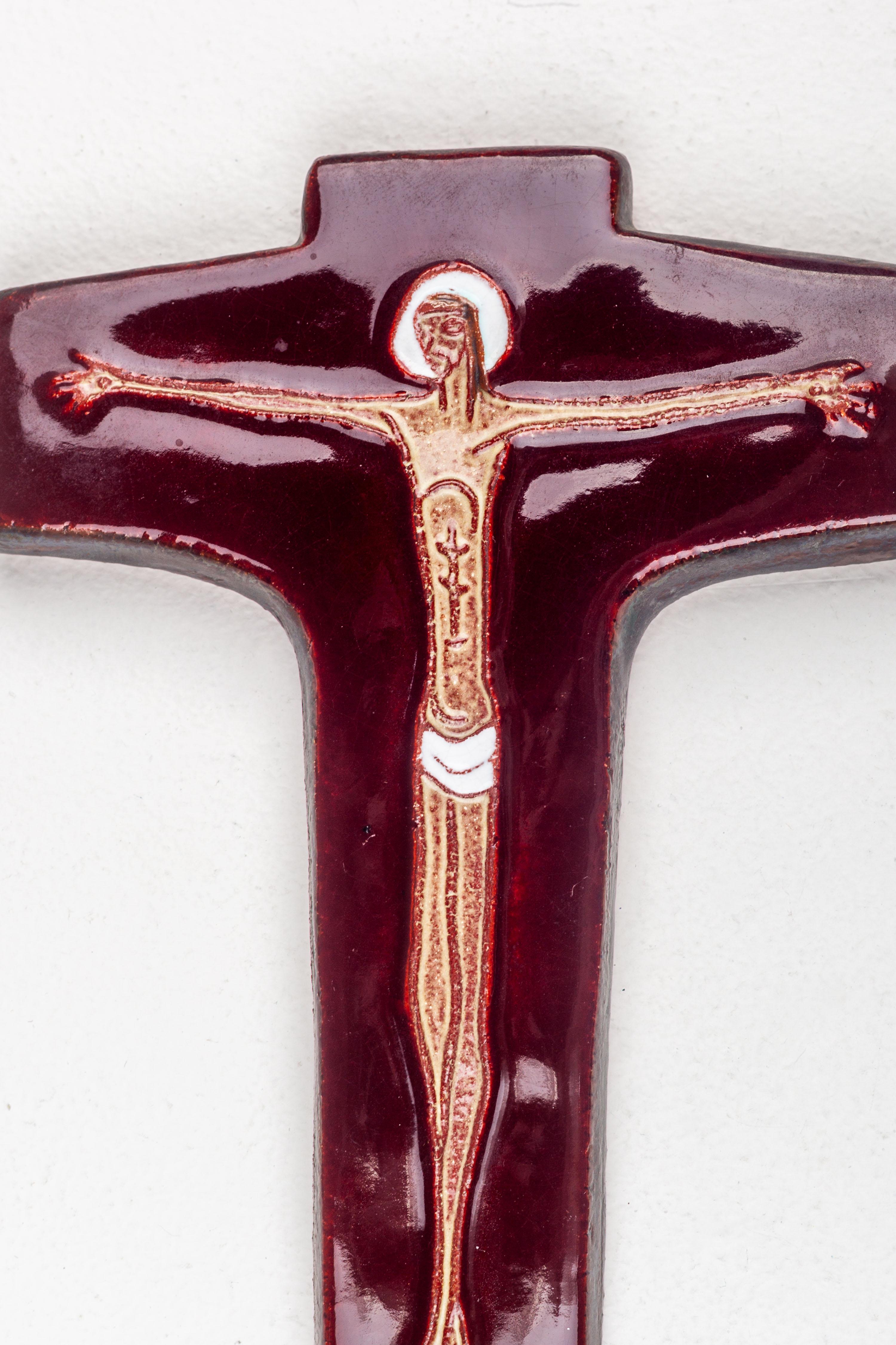 Mid-Century Modern Modernist red crucifix with Christ figure, wall decoration handmade For Sale
