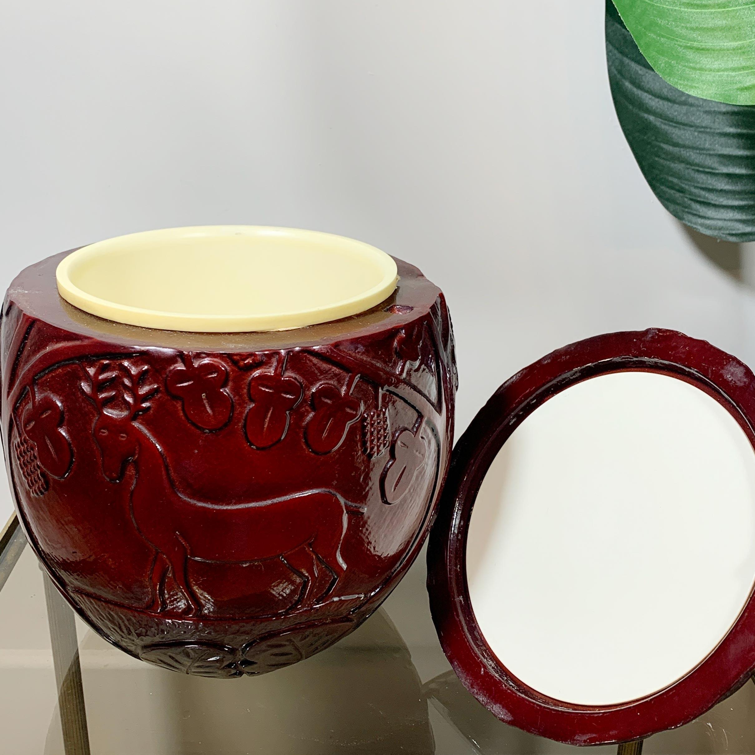 French Modernist Red Ice Bucket in the Style of Marc Chagall, 1950s For Sale