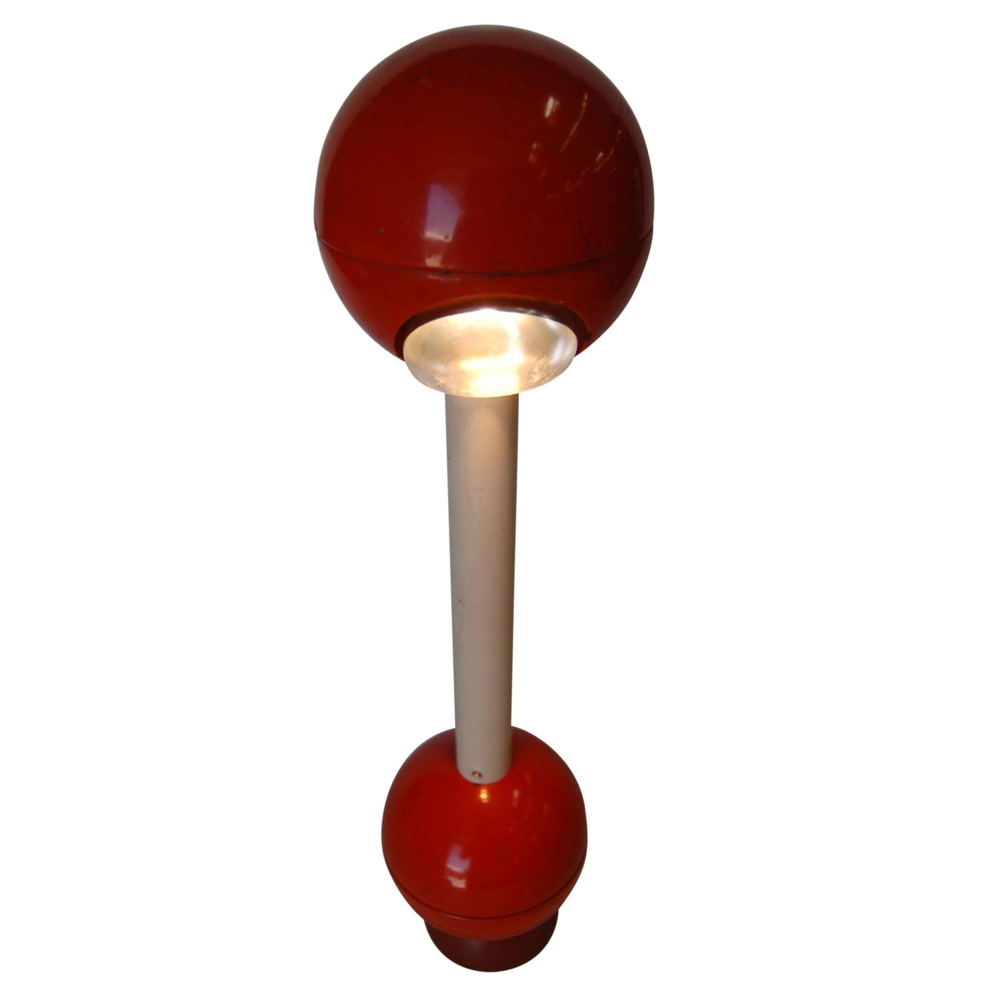 American Modernist Red Metal Double Ball Barbell Accent Table Lamp For Sale