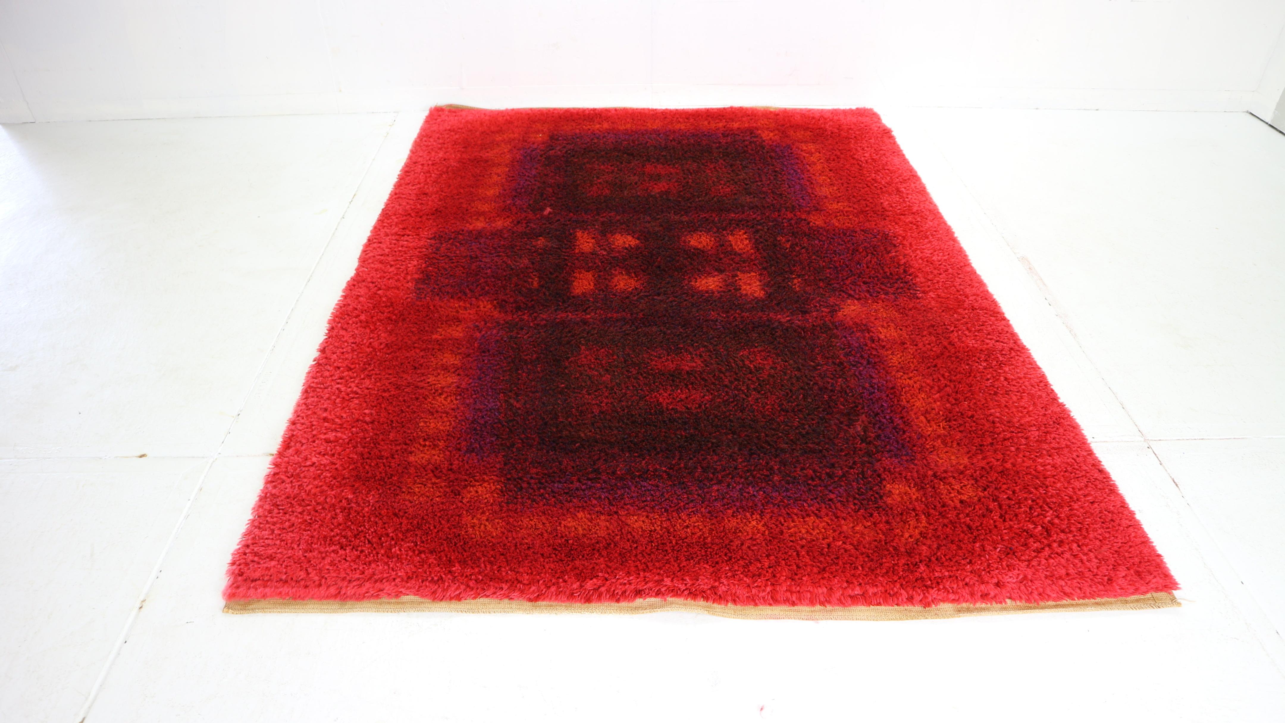 Modernist Red Multi-Color High Pile Large Rya Rug by Desso, 1970's 1