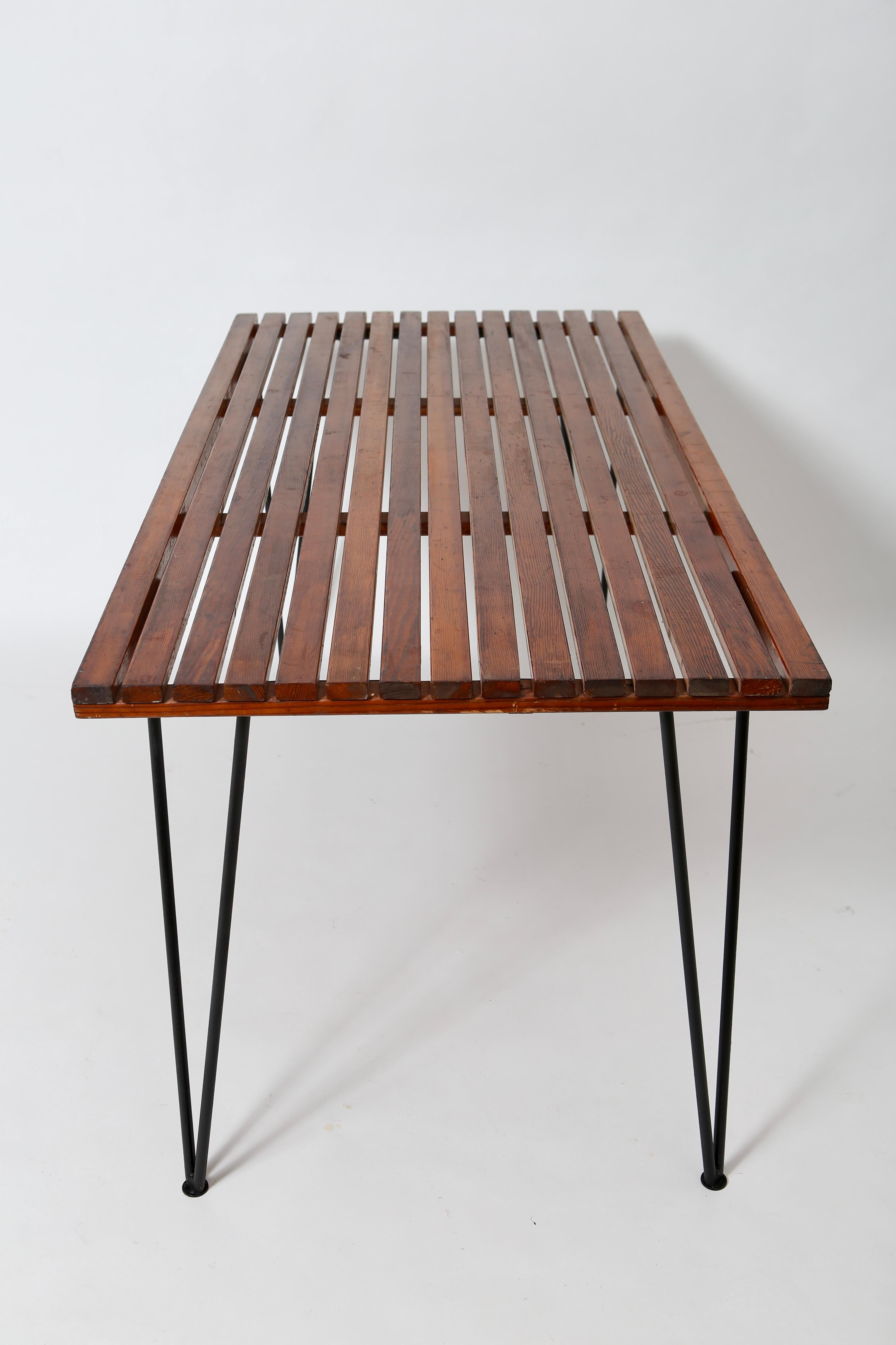 Modernist Redwood Slat Dining Table by Pipsan Saarinen-Swanson for Ficks Reed In Fair Condition In Portland, OR