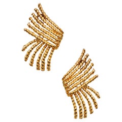 Modernist Retro 1970 Twisted Spikes Ropes Earrings in 18Kt Yellow Gold