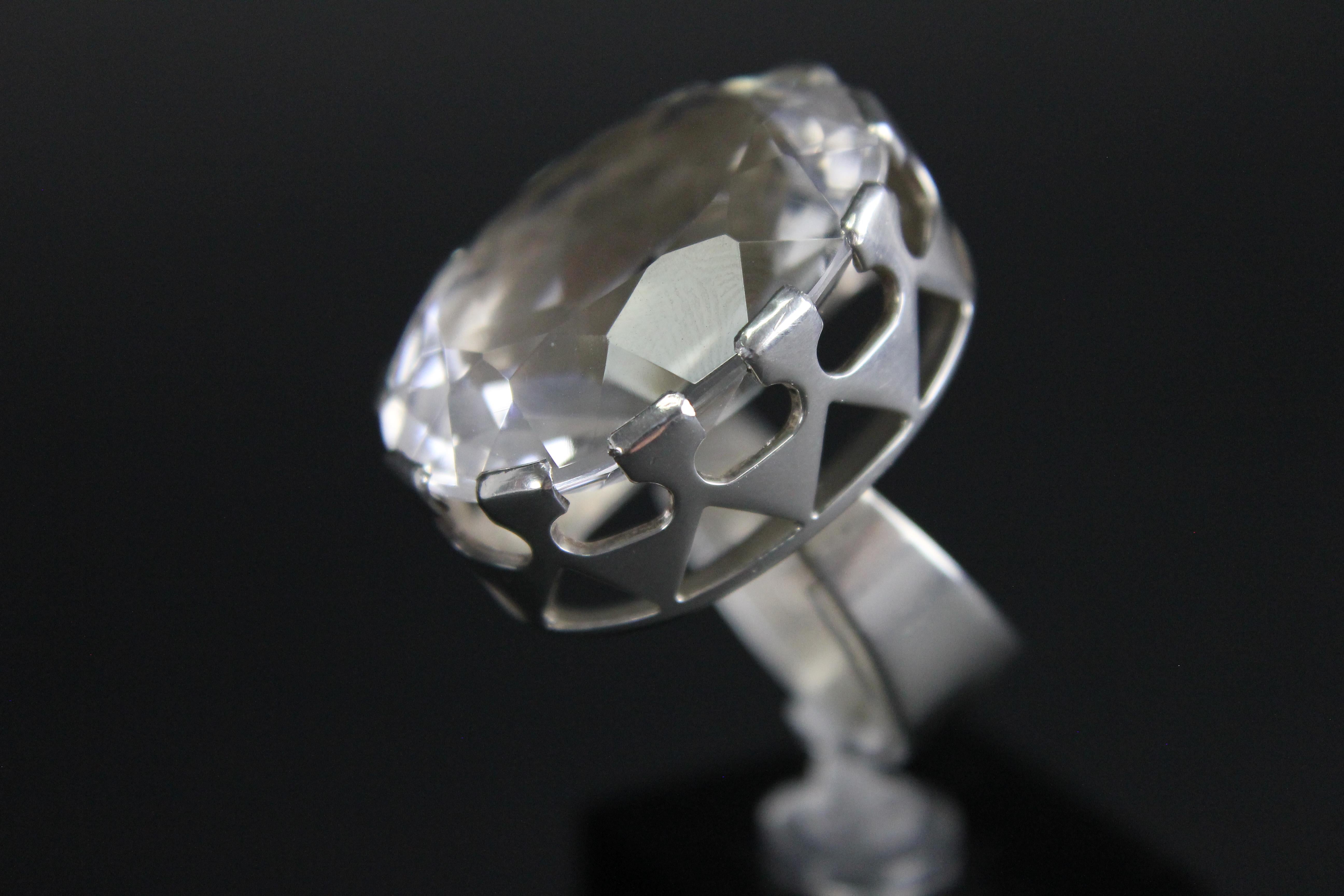 Modernist Ring in Silver and a Large Rock Crystal by Kaplan, Stockholm, 1968 In Excellent Condition For Sale In Skanninge, SE