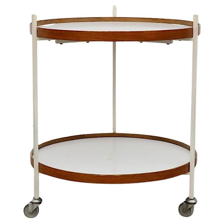 Chariot de bar roulant moderniste en teck, formica et métal émaillé blanc en vente