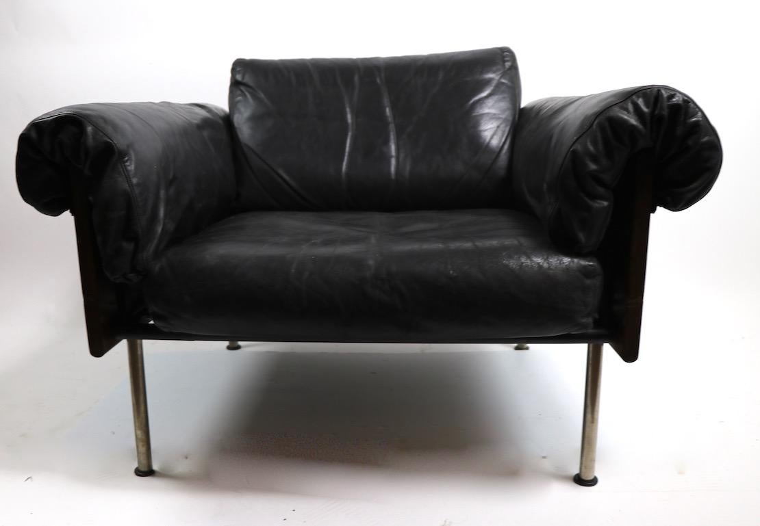 Modernist Rosewood and Leather Lounge Chair For Sale 4