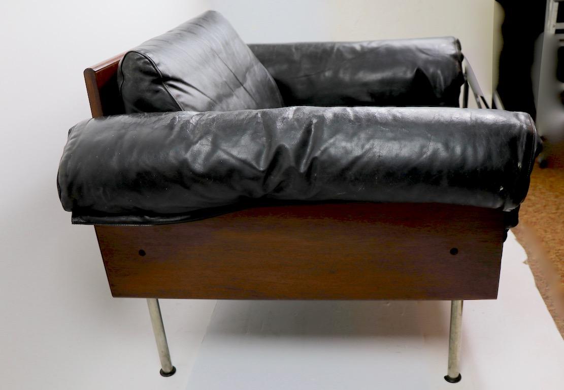 Modernistischer Loungesessel aus Palisanderholz und Leder im Angebot 6