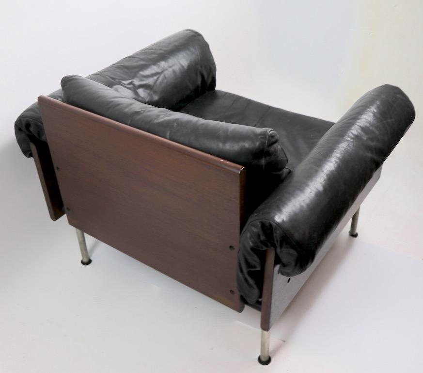 Modernistischer Loungesessel aus Palisanderholz und Leder im Angebot 8