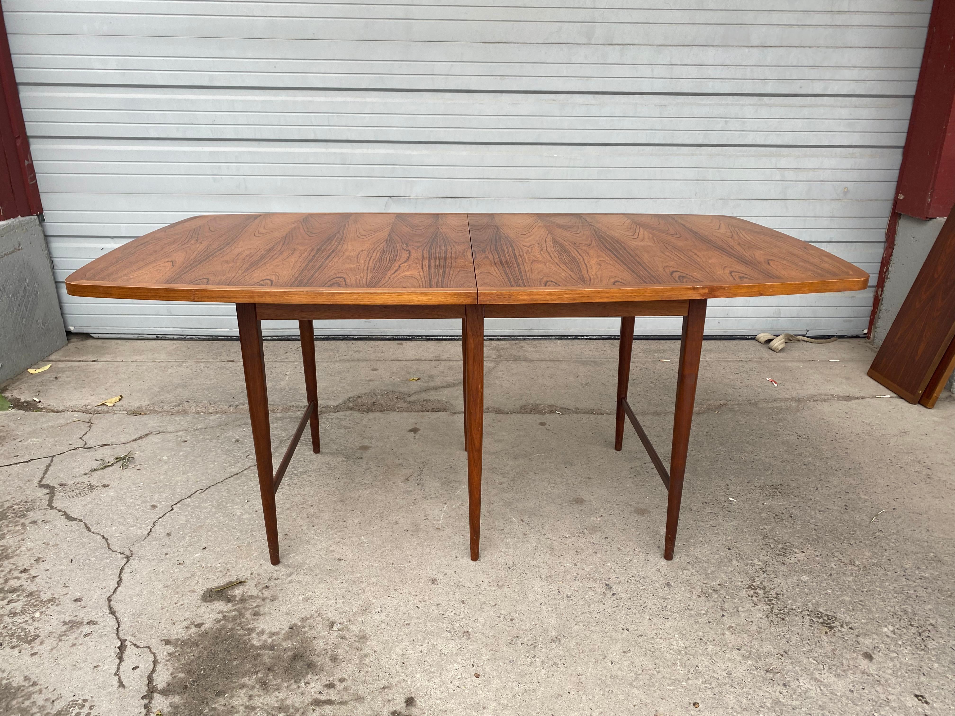 Mid-20th Century Modernist Rosewood Dining Table 