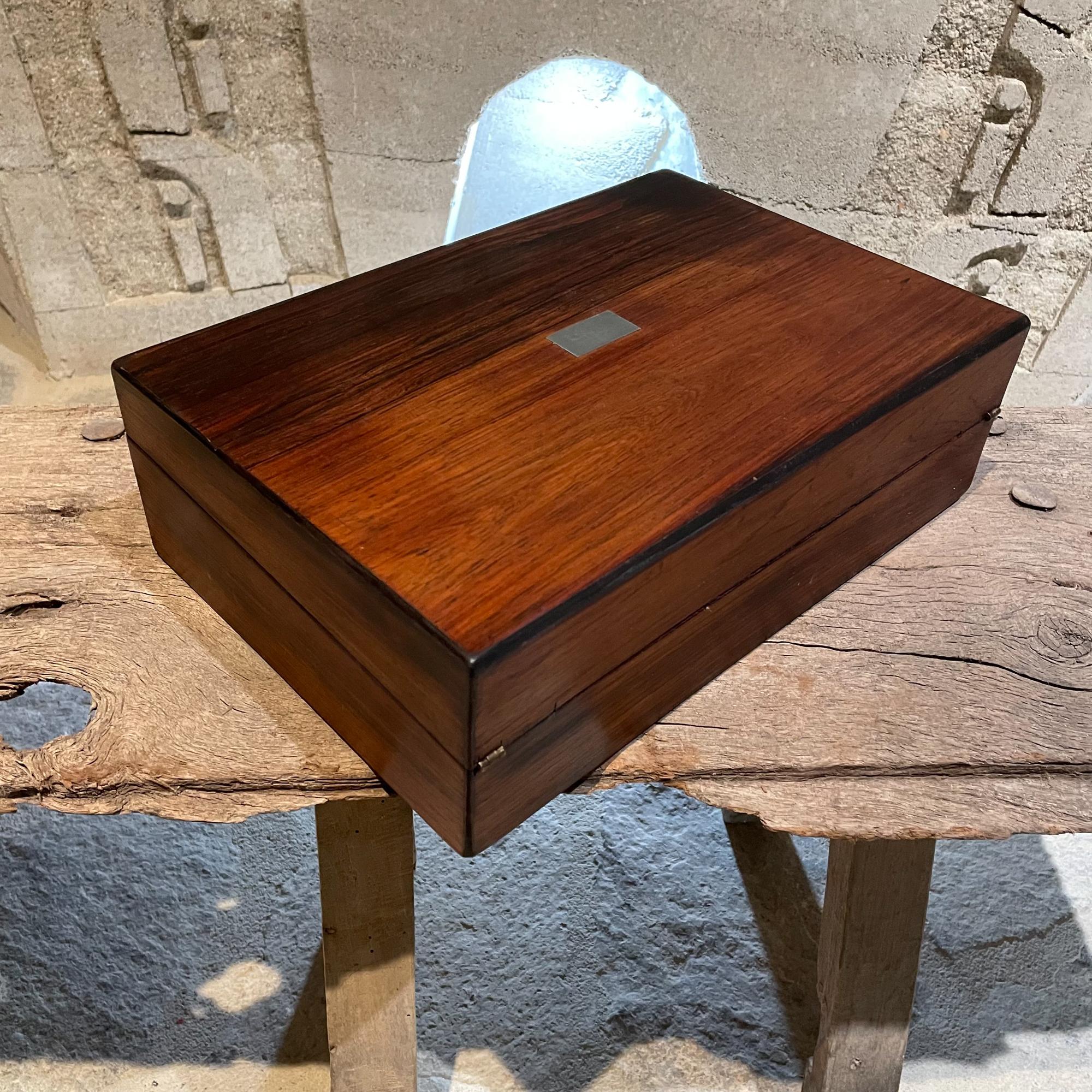 Modernist Rosewood Jewelry Box with Lock and Key Gentleman's Safe Valet, 1970s 1