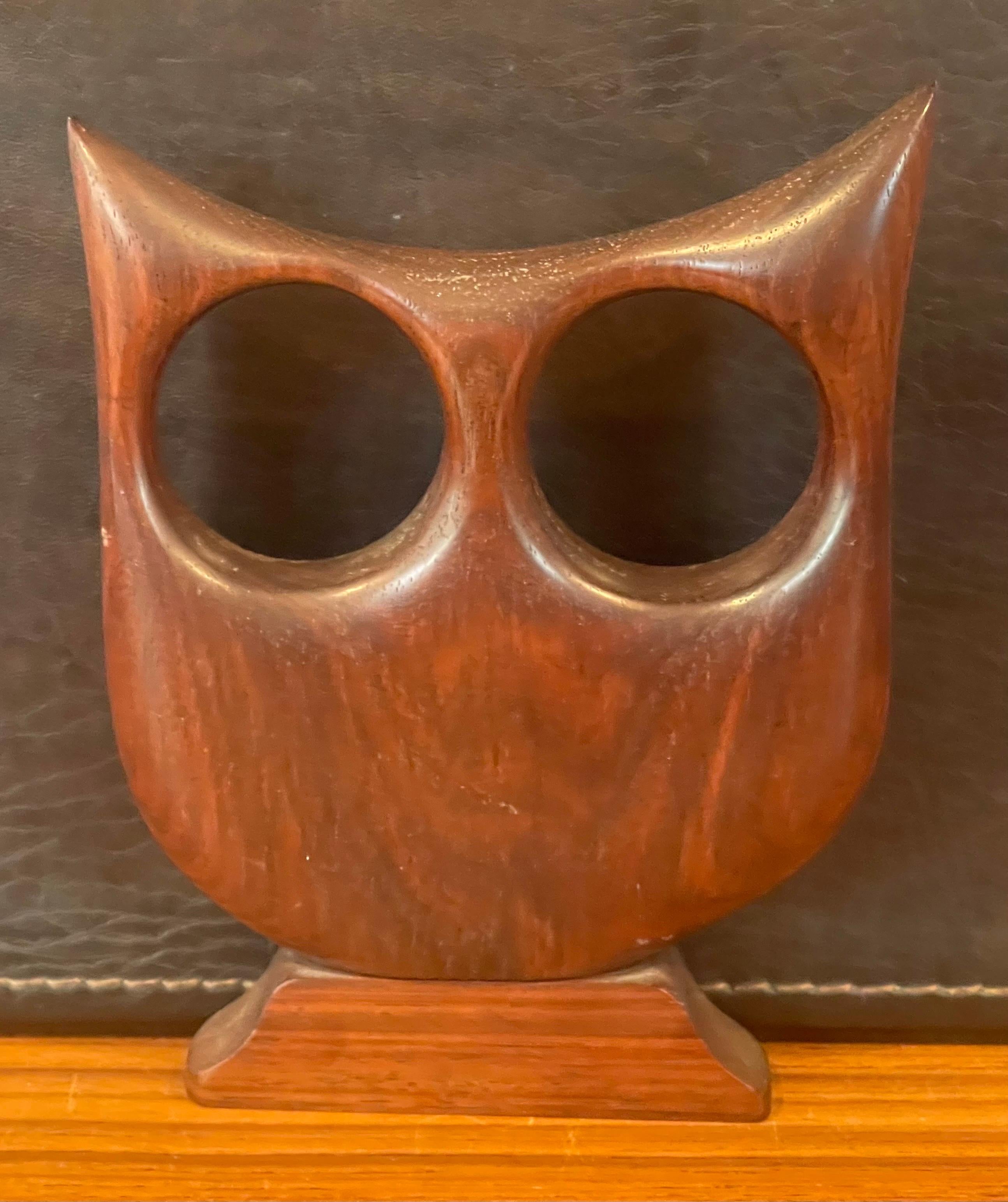 Modernist Rosewood Owl Sculpture In Good Condition For Sale In San Diego, CA