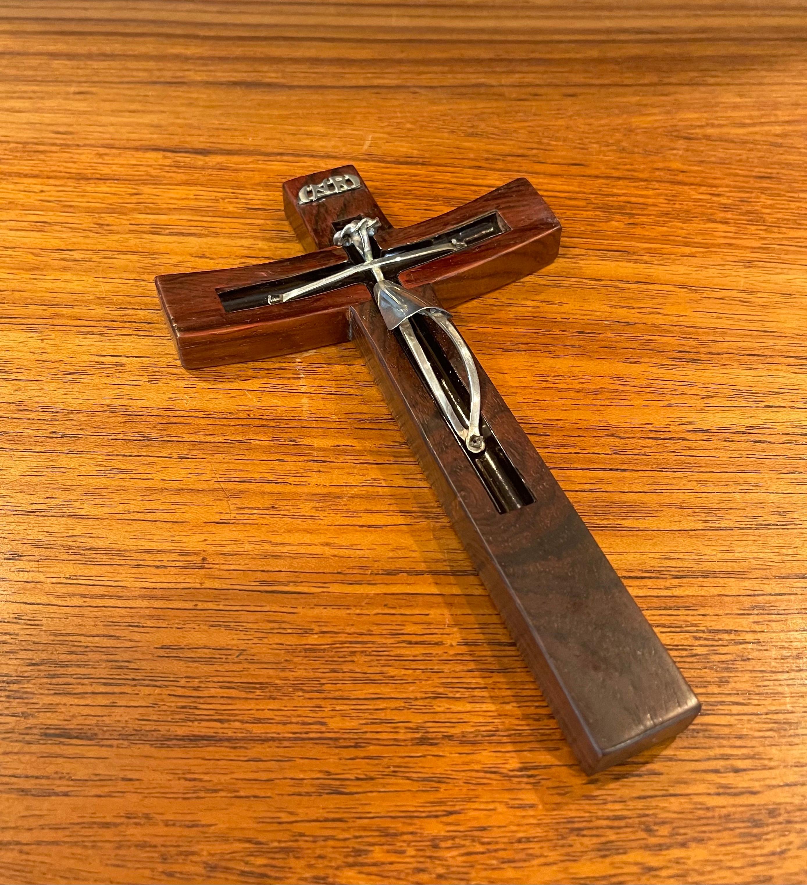 the agonizing crucifix
