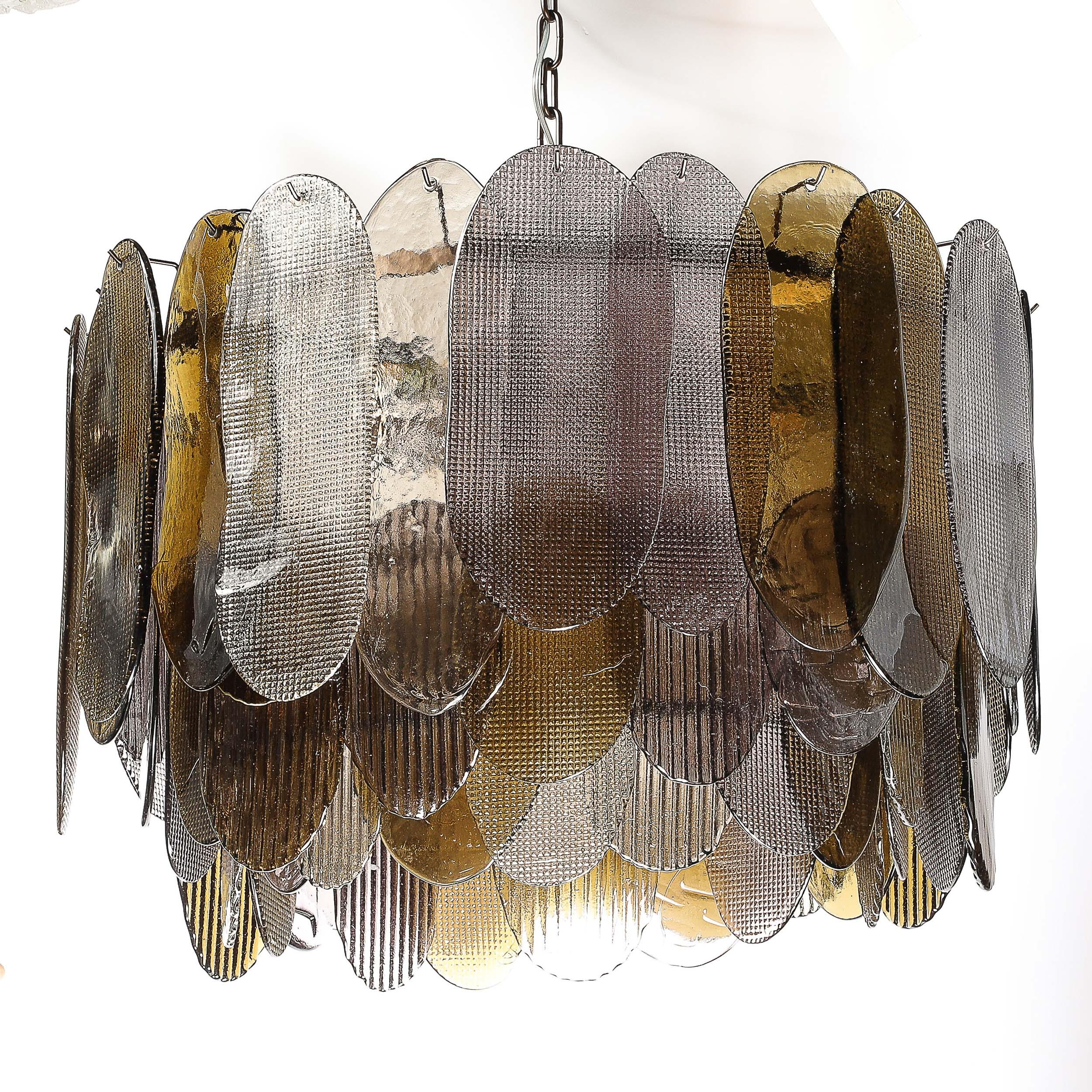 Lustre moderniste rond à 3 niveaux en verre de Murano soufflé à la main avec abat-jours ovales en roseaux en vente 2