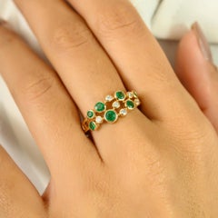 Modernist Round Emerald & Diamond 14 Karat Yellow Gold Bubble Band Ring for her