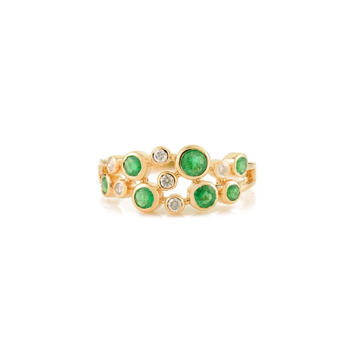 En vente :  Bague bulle moderniste en or jaune 14 carats avec émeraudes rondes et diamants 3