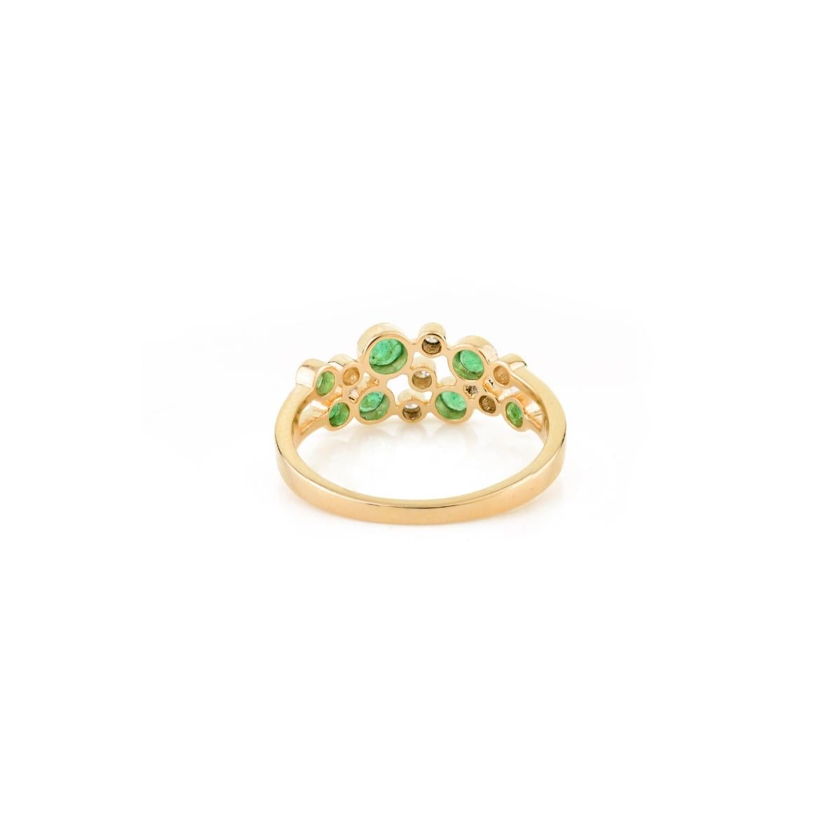 En vente :  Bague bulle moderniste en or jaune 14 carats avec émeraudes rondes et diamants 7