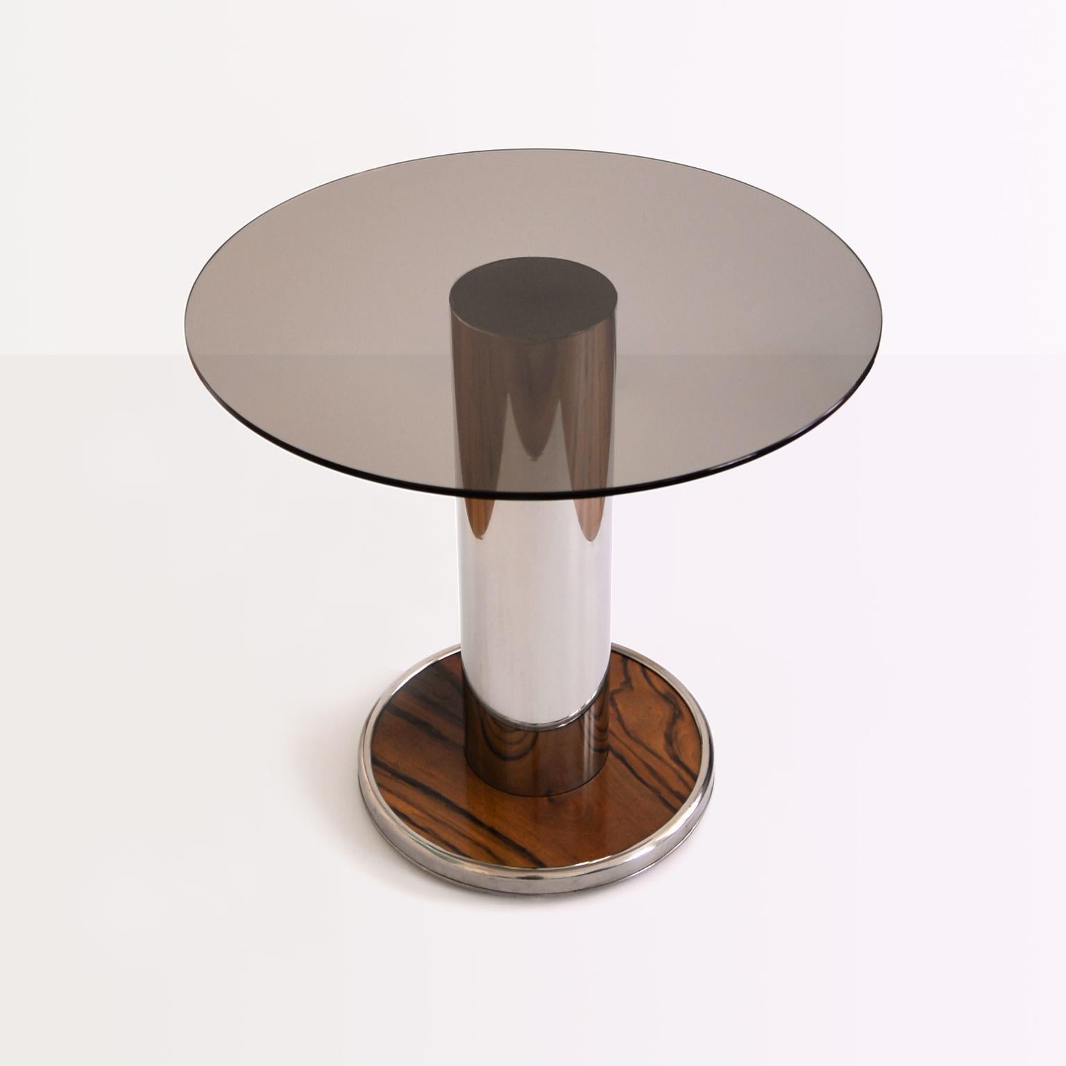 Allemand Canapé/table basse rond moderniste, base en acier inoxydable poli et plateau en verre en vente