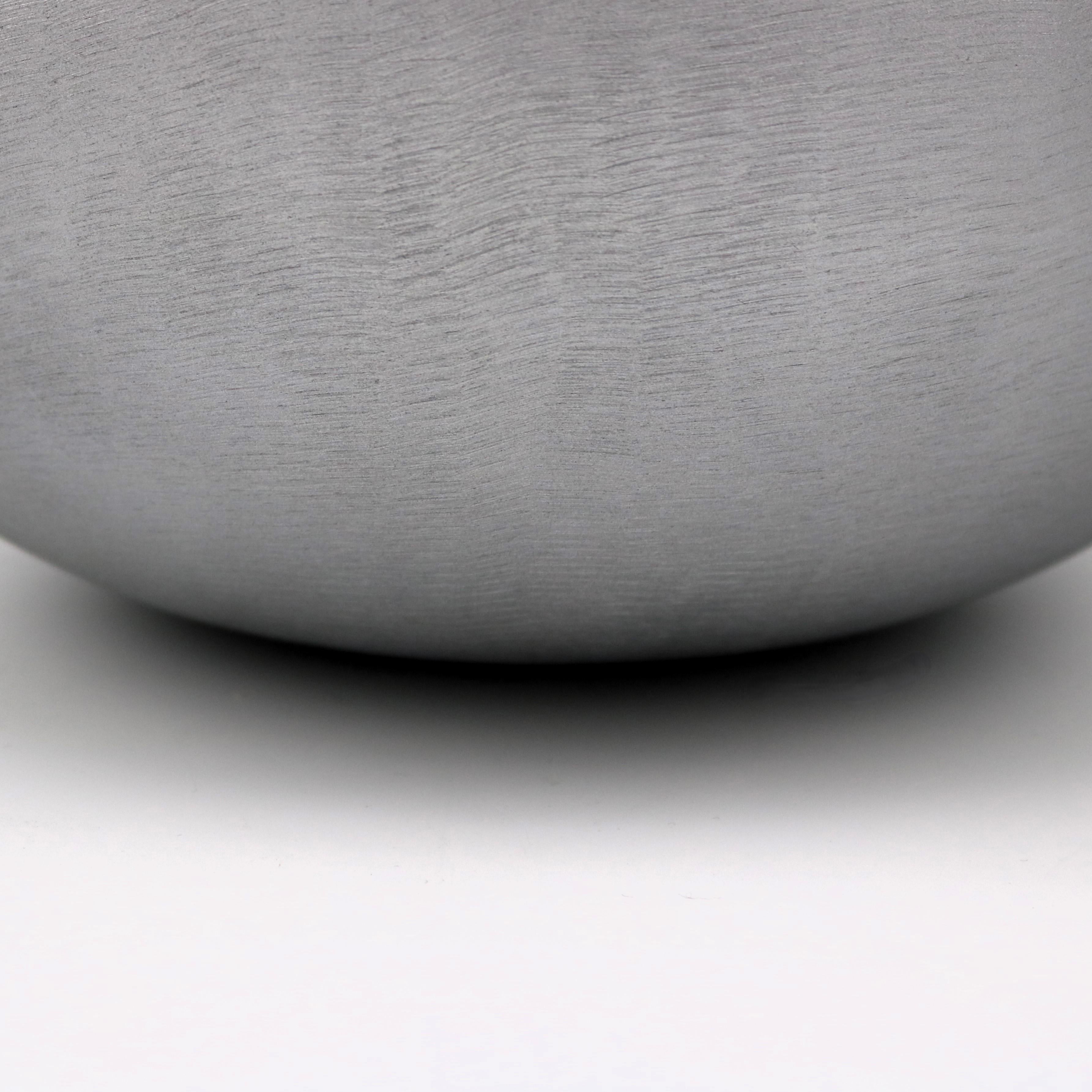Modernist Round Vase by Artist Lorenzo Burchiellaro For Sale 3