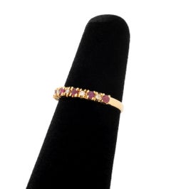 Bague moderniste vintage en or jaune 14 carats, sertie de rubis et de diamants