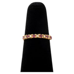 Bague moderniste vintage en or jaune 14 carats, sertie de rubis et de diamants