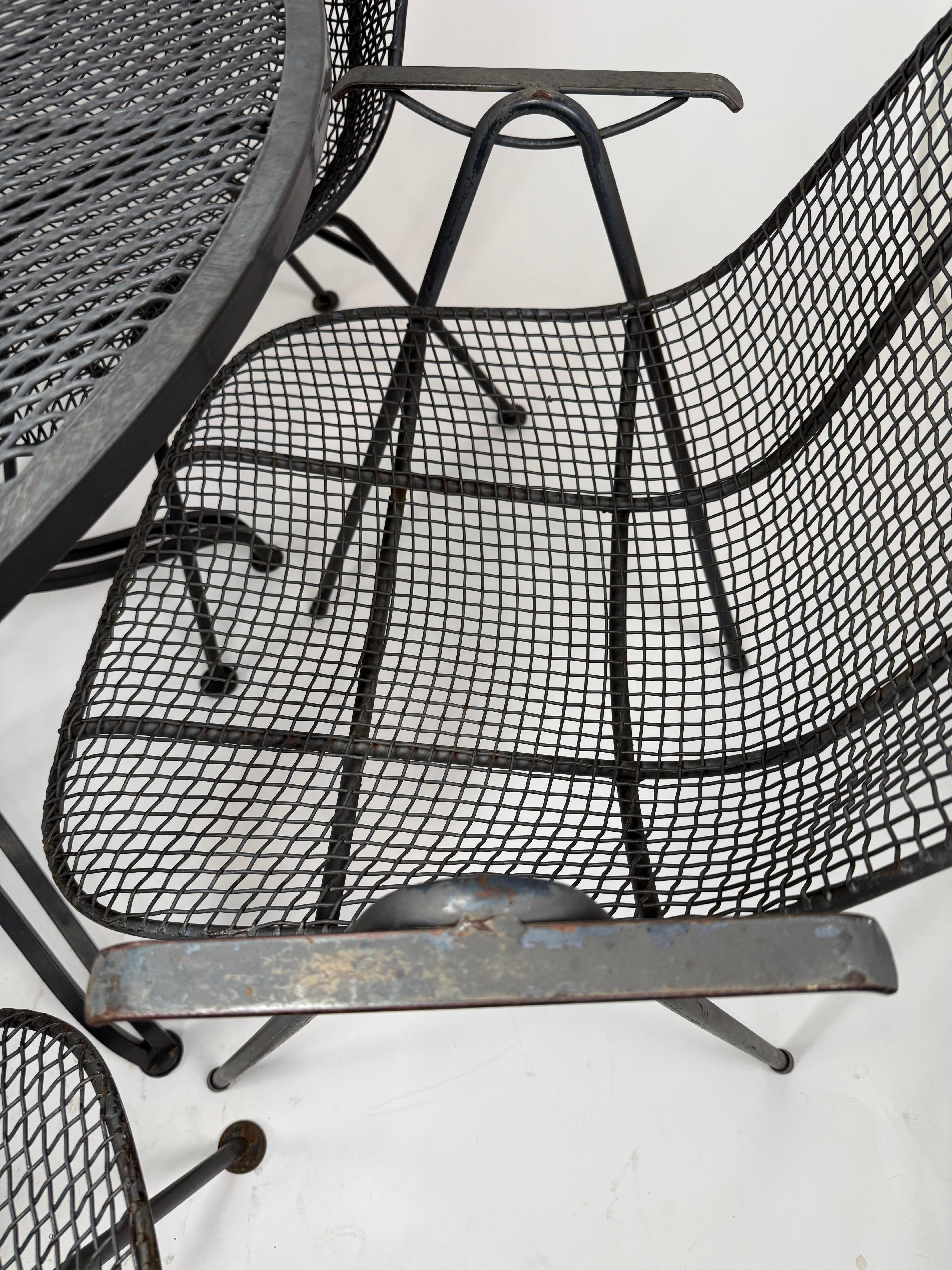 Modernist Russell Woodard Patio Set, 6 chairs with table For Sale 3