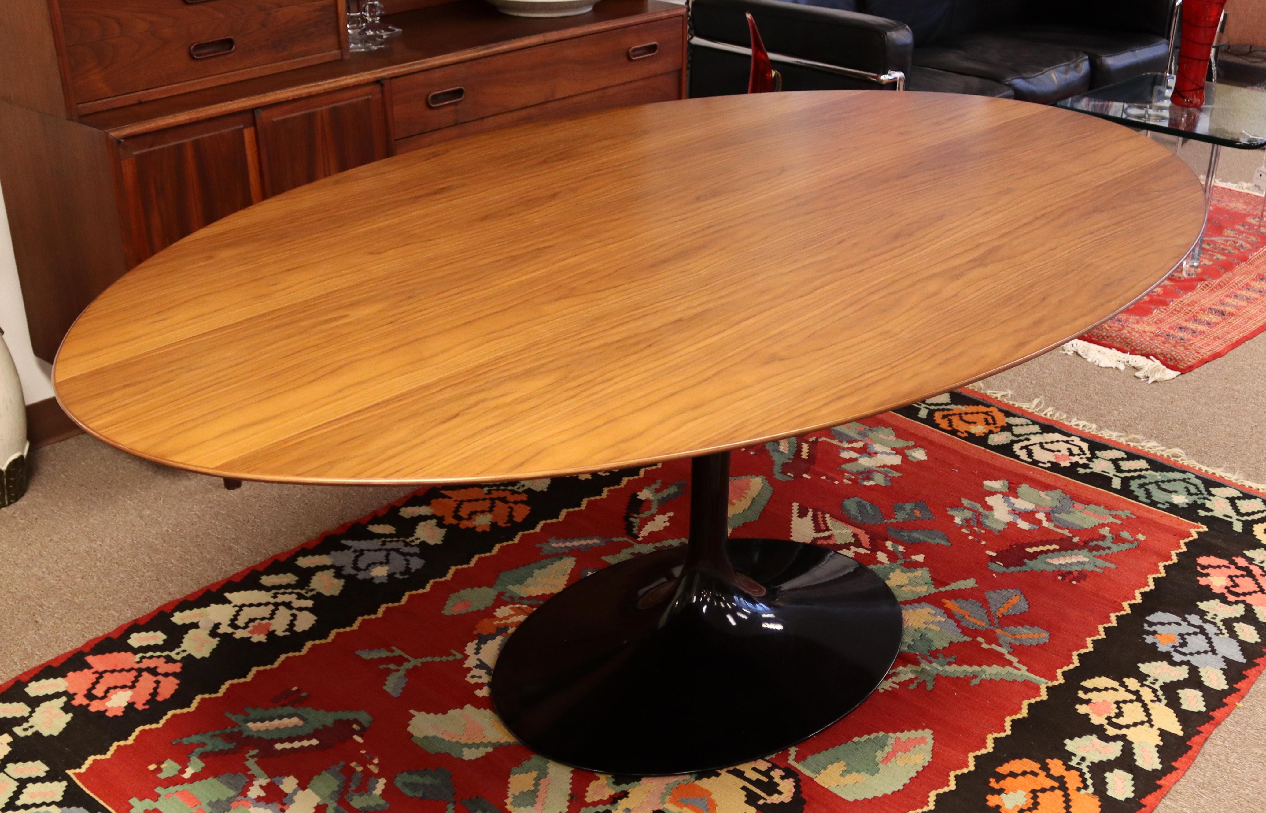 Contemporary Modernist Saarinen Knoll Reproduction Walnut Topped Oval Tulip Dining Table