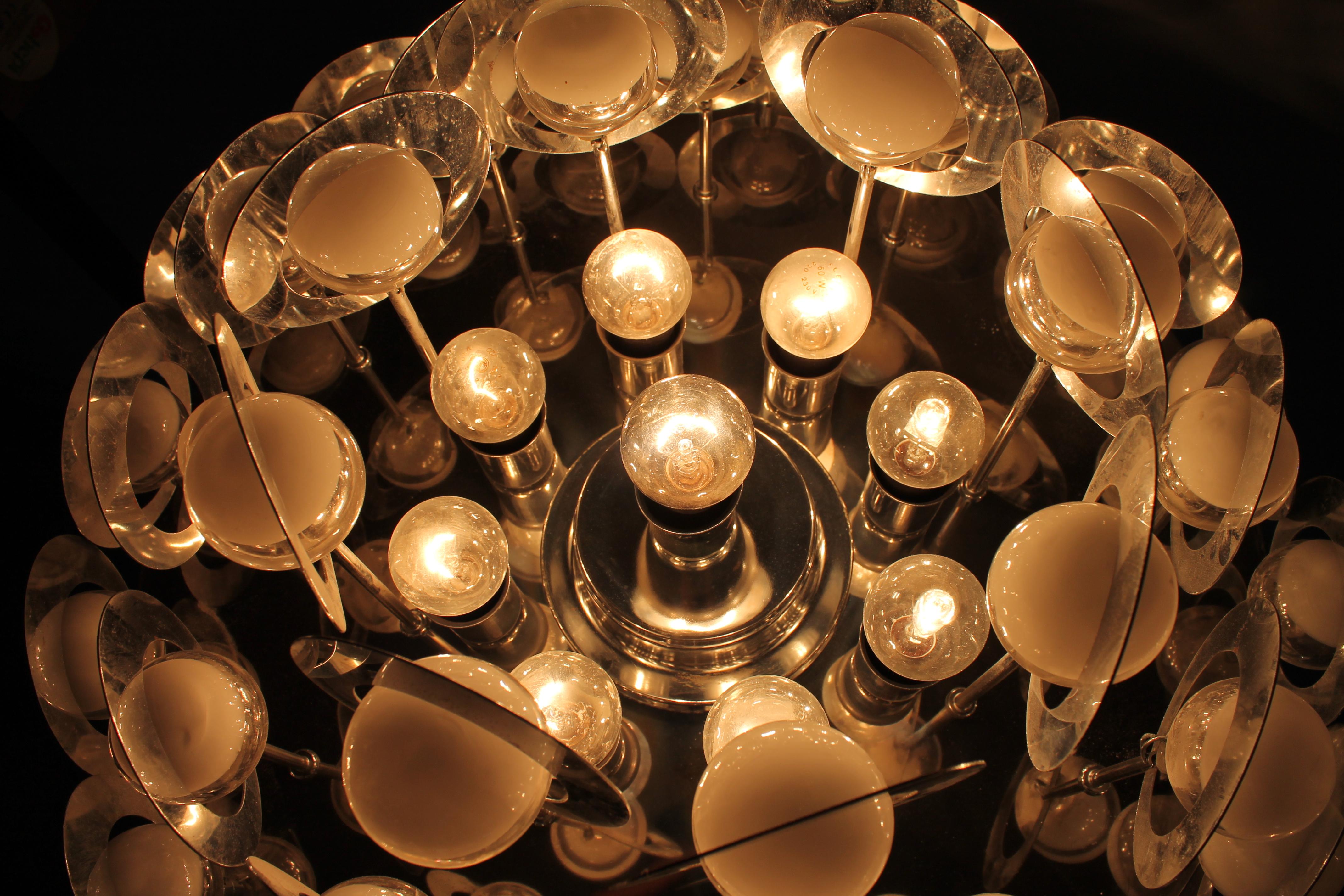 Modernist Saturn Chandelier 1970s Murano Glass Balls Vistosi For Sale 9