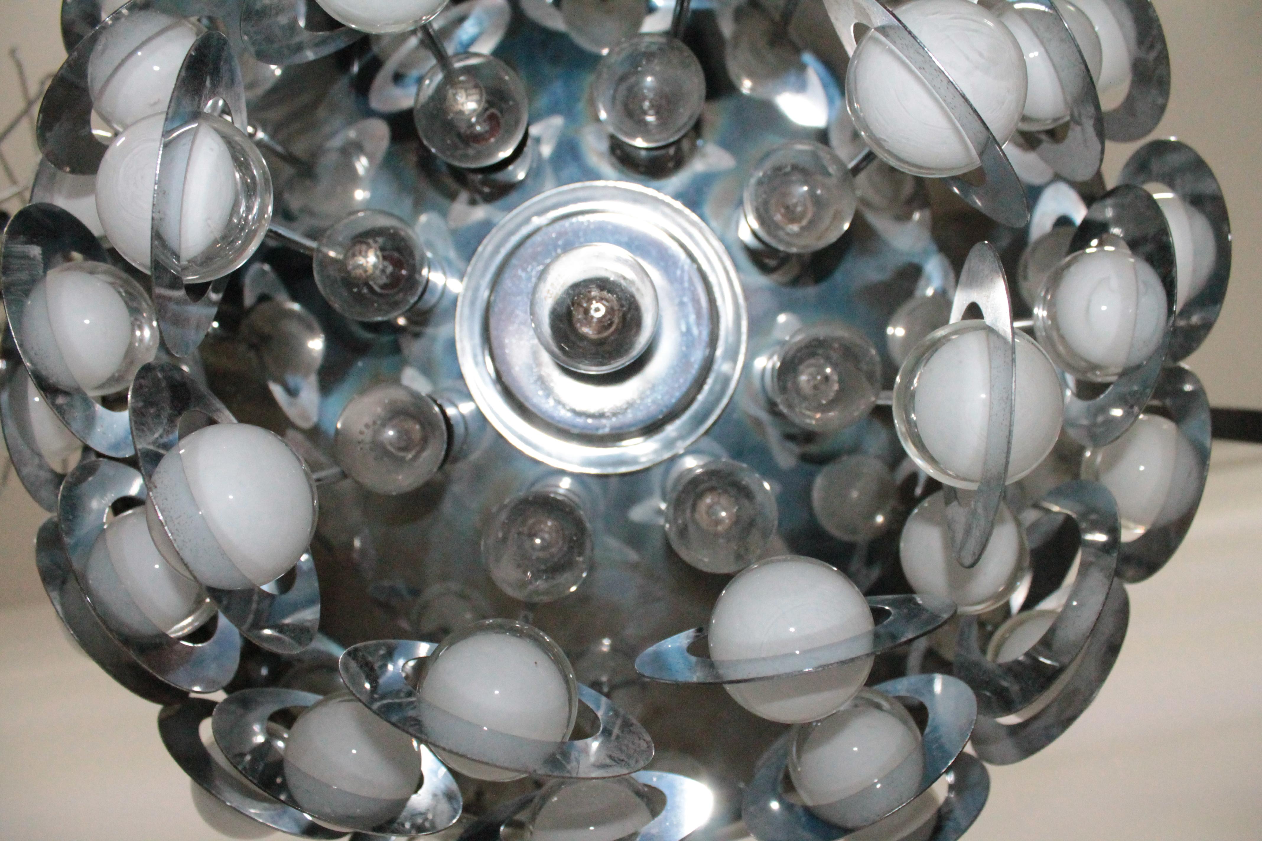 Italian Modernist Saturn Chandelier 1970s Murano Glass Balls Vistosi For Sale