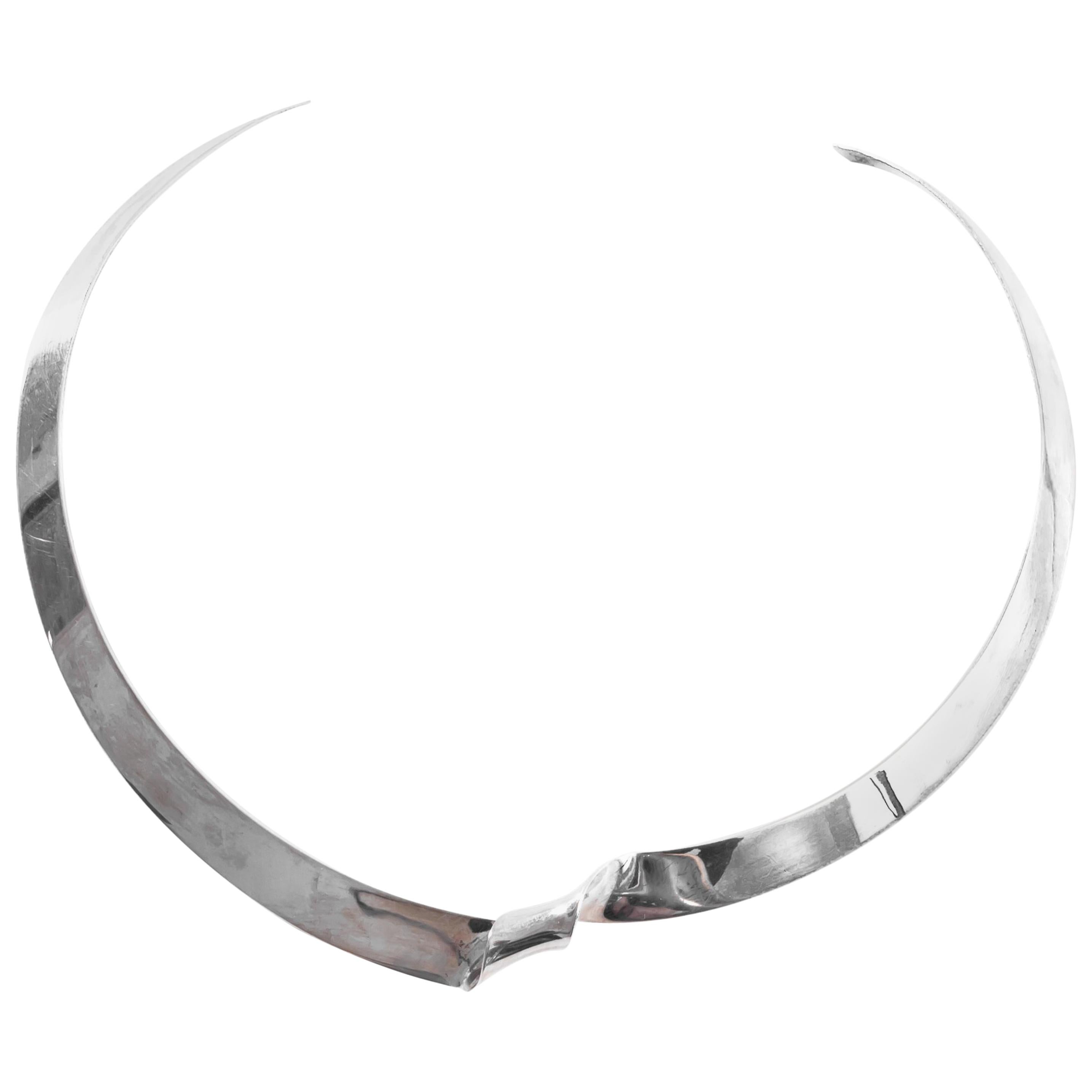 Modernist Scandinavian 1960s Silver Choker Necklace For Sale