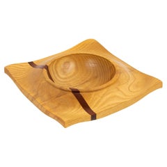 Cuenco escandinavo modernista de madera tallada, Catchall, hacia 1980