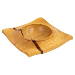 Ciotola scandinava modernista in legno intagliato, Catchall, circa 1980