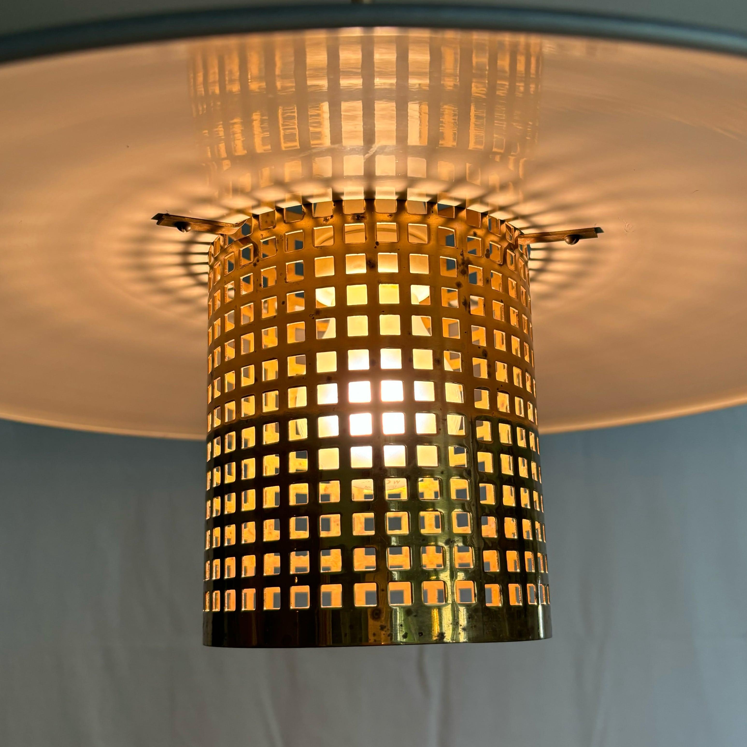 Modernistische skandinavische Pendelleuchte von Malmö Metallvarufabrik, Schweden, 1950er Jahre im Angebot 1