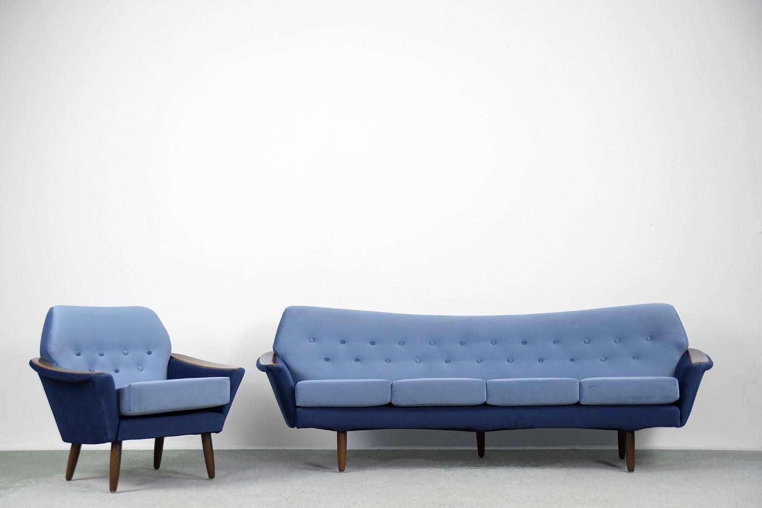 Vintage Scandinavian Modern Velvet Living Room Set by Holm Fabriker Ab, 1960s For Sale 2