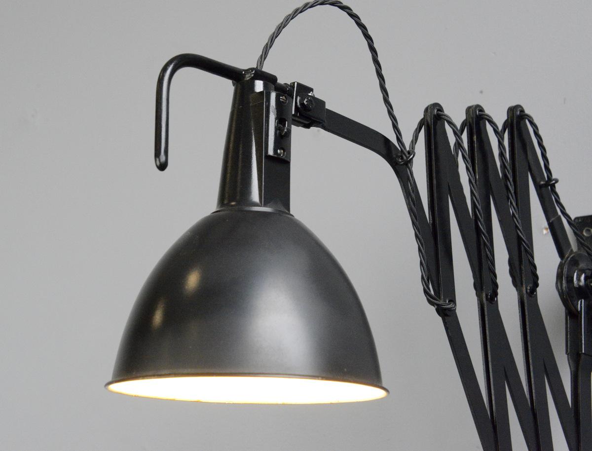 Bauhaus Modernist Scissor Lamp by Wilhelm Bader, circa 1930s