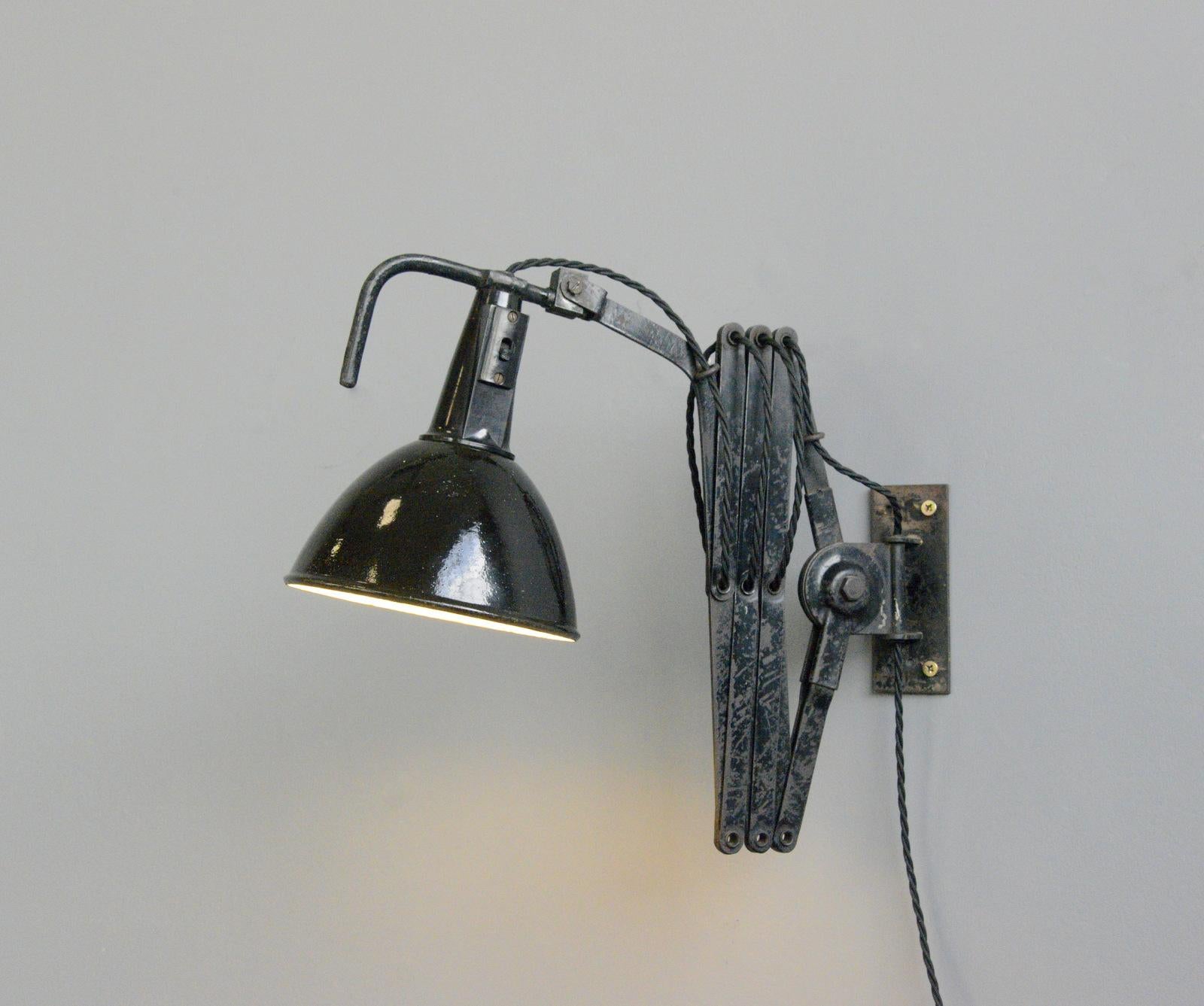 Bauhaus Modernist Scissor Lamp by Wilhelm Bader, Circa 1930s