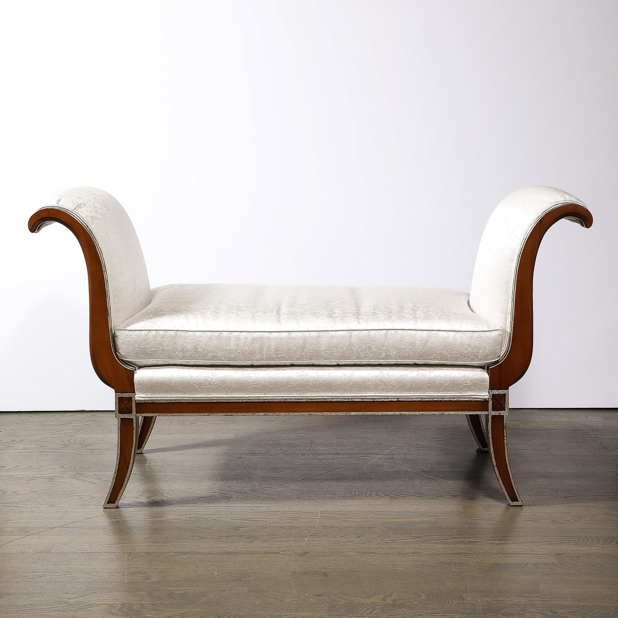 Banc moderne à forme de volute en noyer avec tapisserie d'ameublement NATURALIST Silver  en vente 5