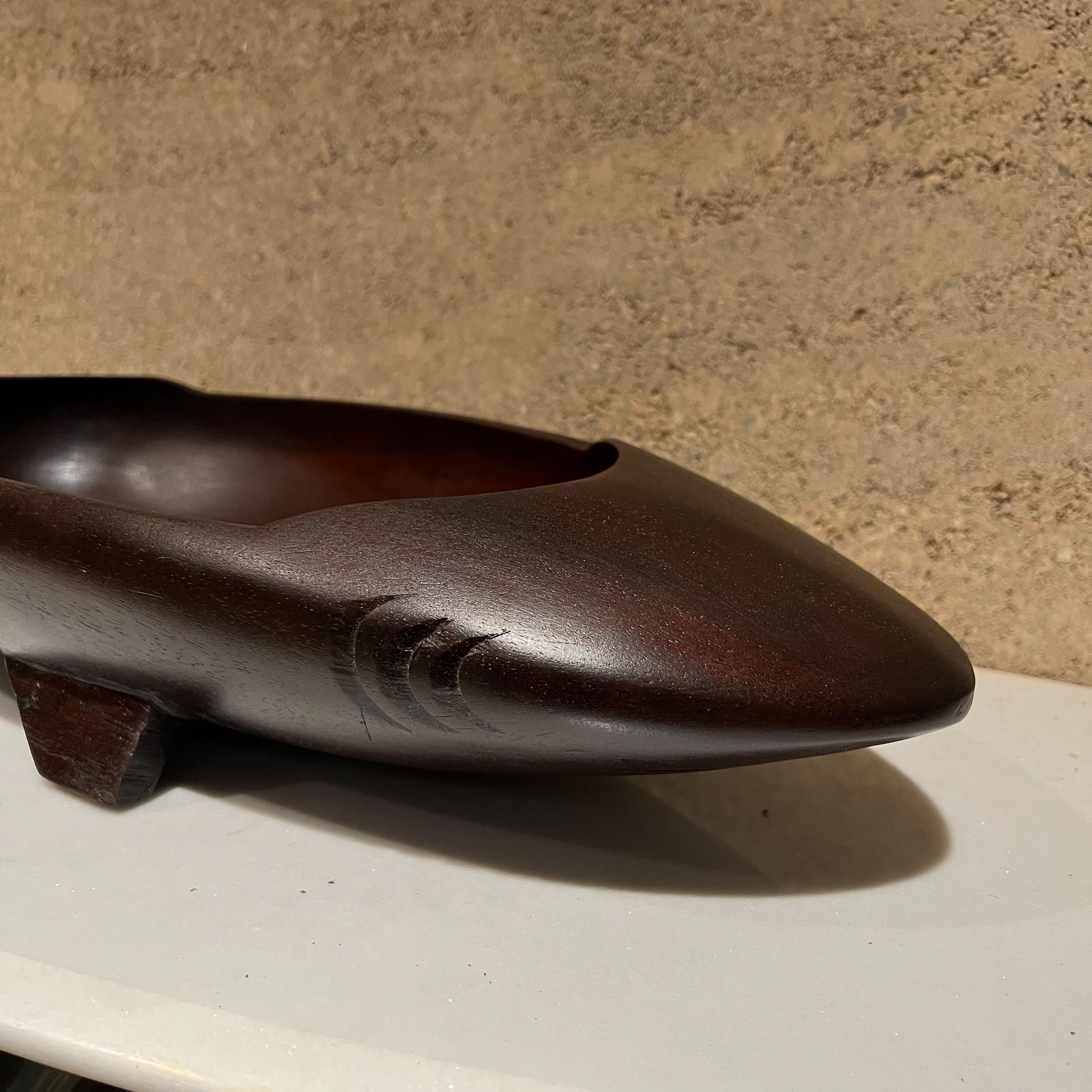 1970s Modernist Sculpted Sleek Wood Shark Bowl Catchall Dish For Sale 3