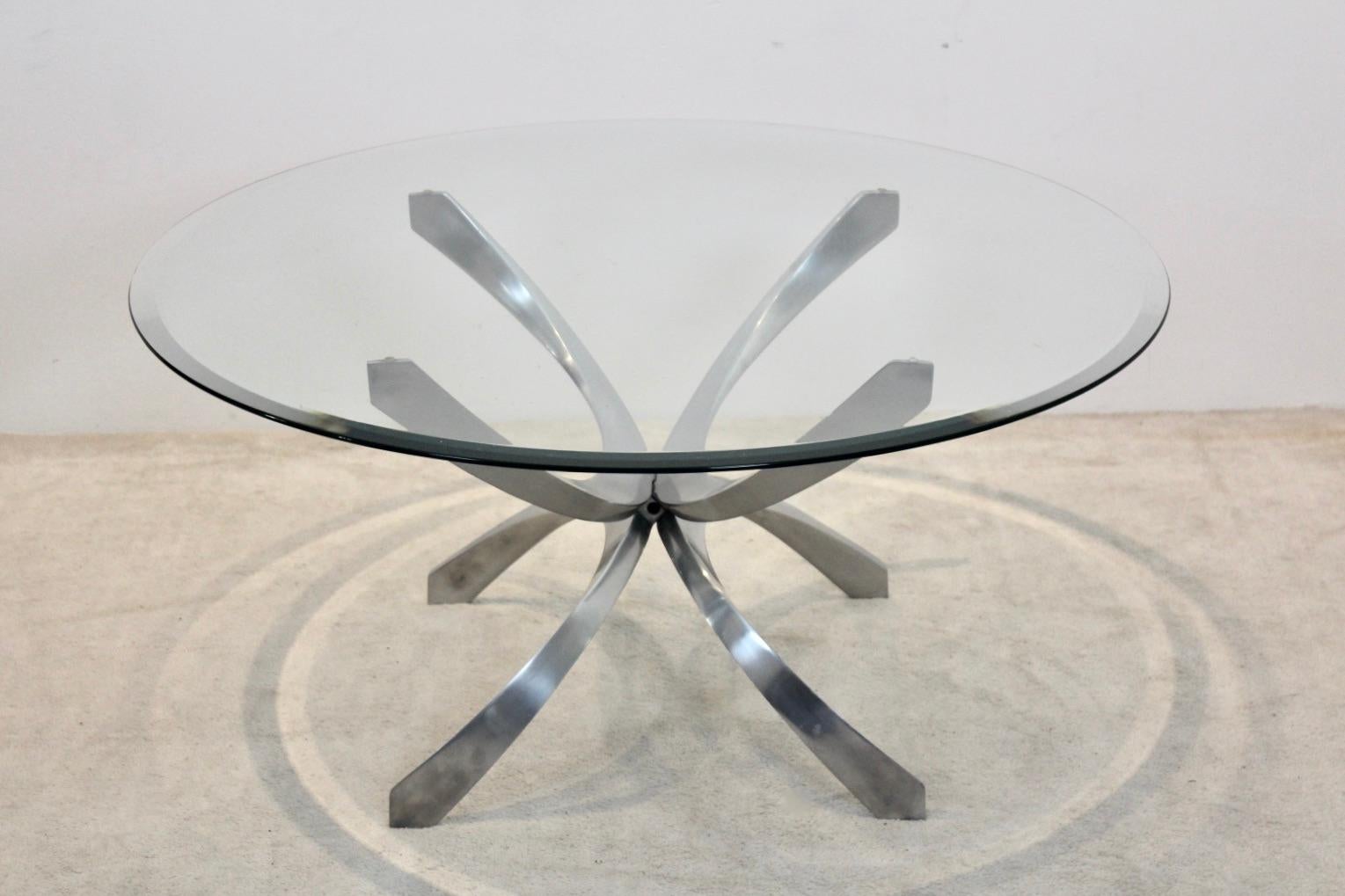 Modernist Sculptural Aluminum and Glass Coffee Table by Knut Hesterberg, 1970s In Good Condition For Sale In Voorburg, NL