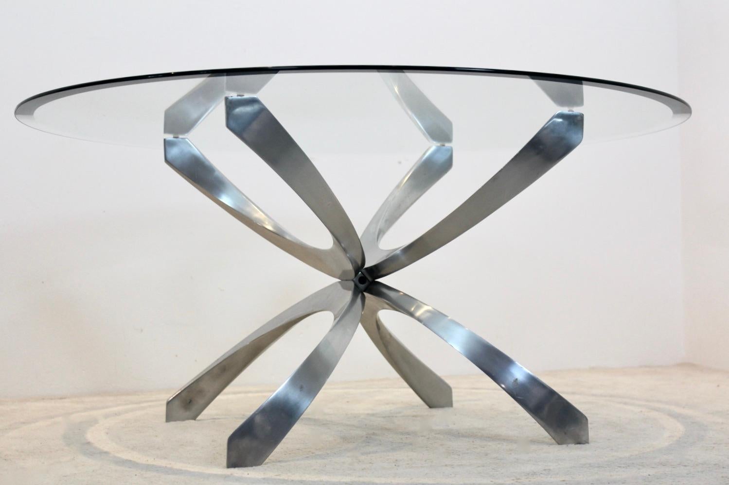 20th Century Modernist Sculptural Aluminum and Glass Coffee Table by Knut Hesterberg, 1970s For Sale